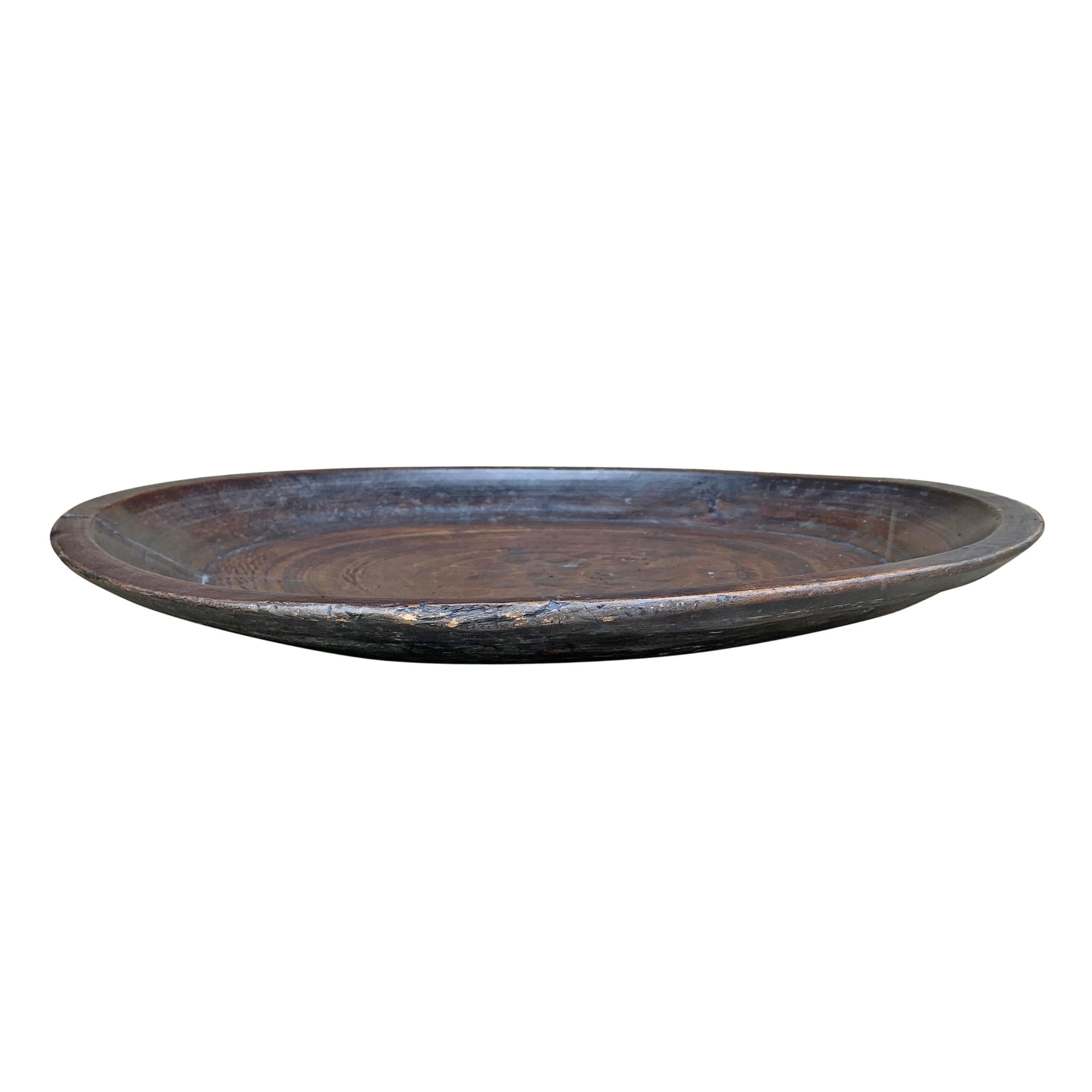 Country Large 19th Century Turned Wood Tray For Sale