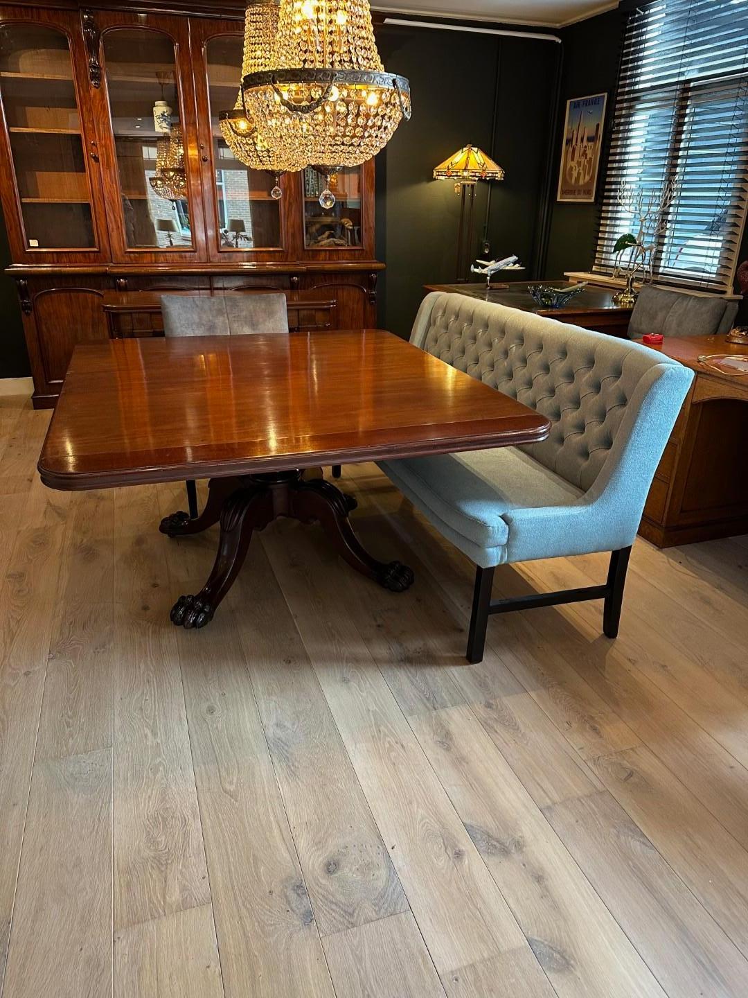 Large 19th Century Victorian Dining Table im Angebot 3