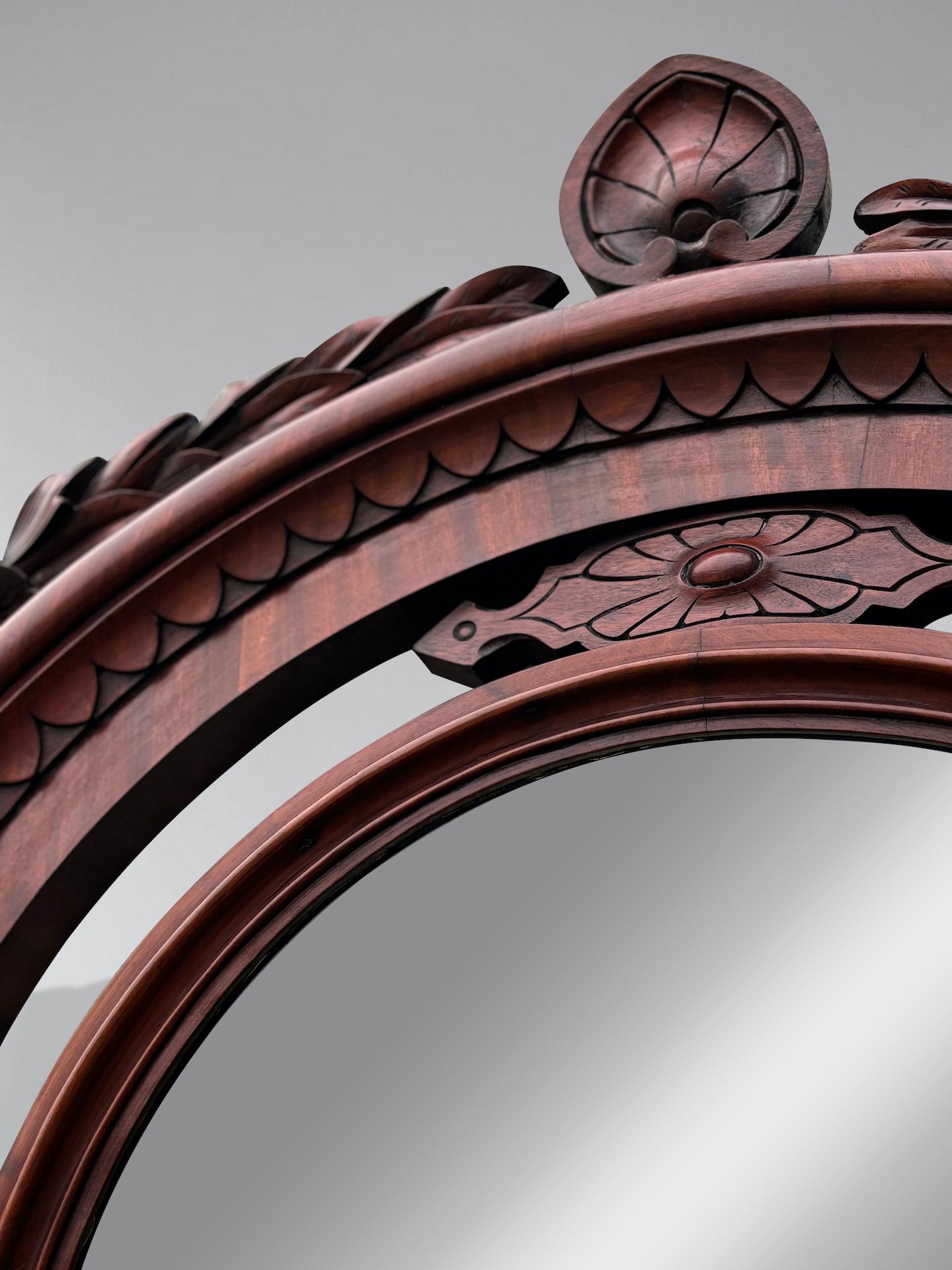 Grande appendiabiti da sala in mogano di epoca vittoriana del XIX secolo con specchio in vendita 3