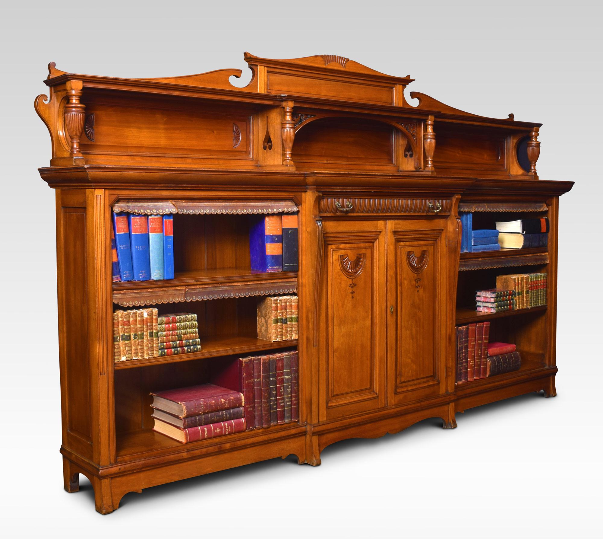 Large 19th Century Walnut Breakfront Bookcase For Sale 2