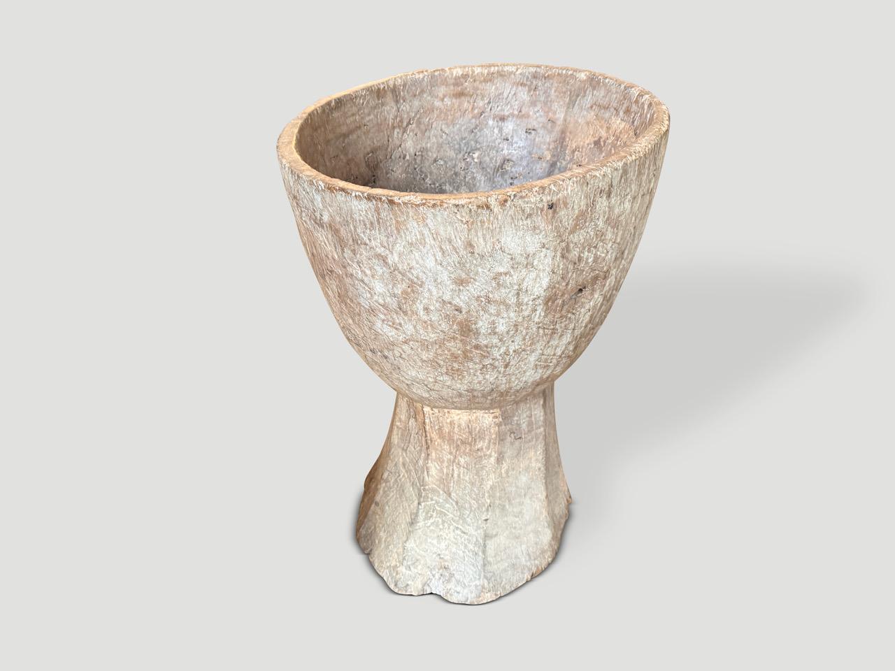 Rustico Grande mortaio in legno del XIX secolo in vendita