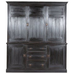Grande armoire de garde-robe anglaise en pin ébénisé du 19ème siècle
