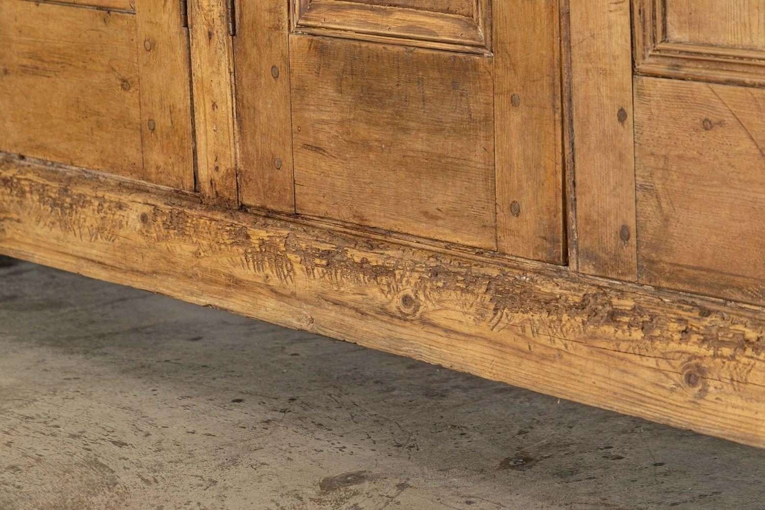 Large 19thC English Estate Made Pine Housekeepers Cupboard For Sale 8