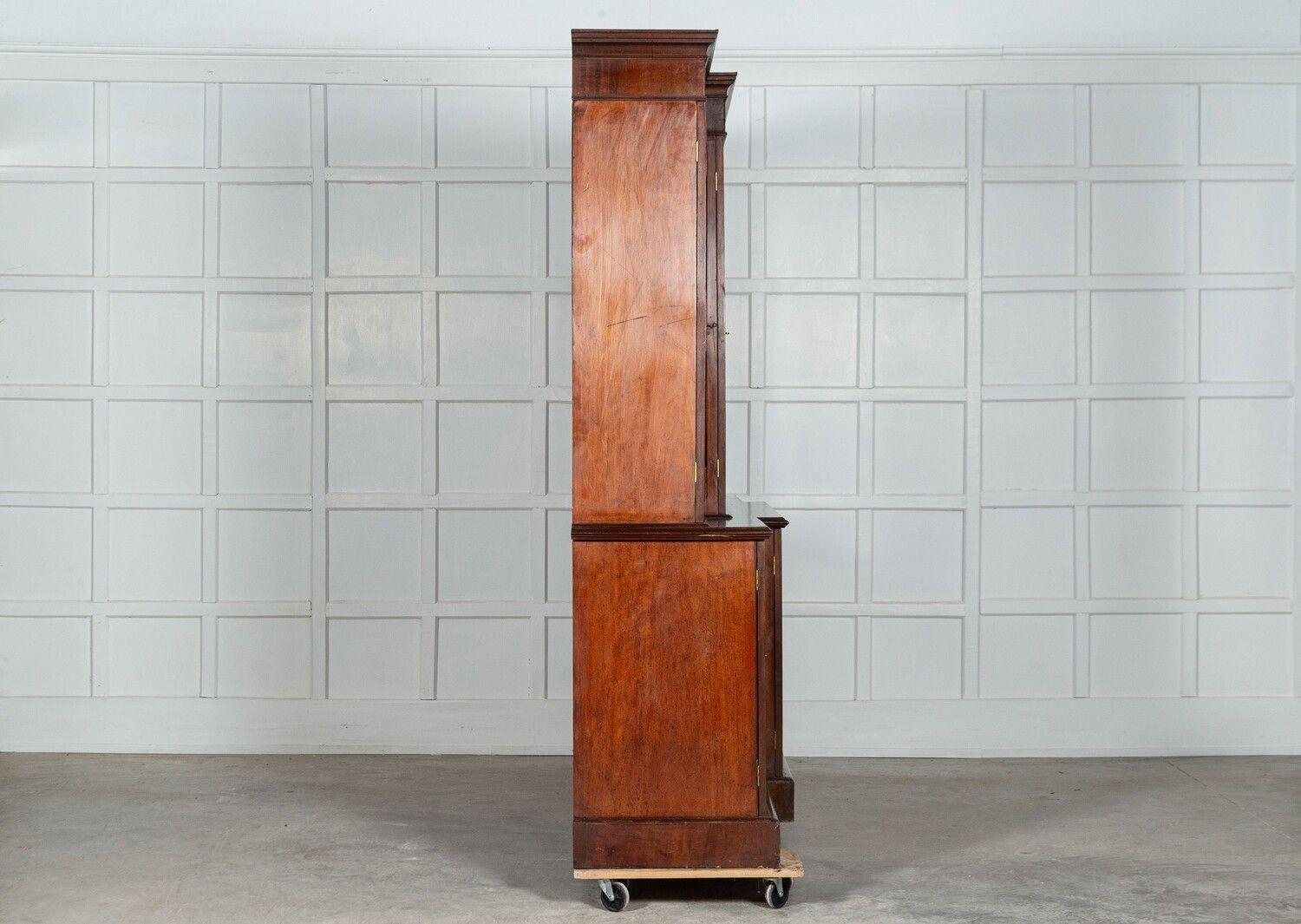 Large 19thC English Mahogany Astragal Glazed Breakfront Bookcase For Sale 3
