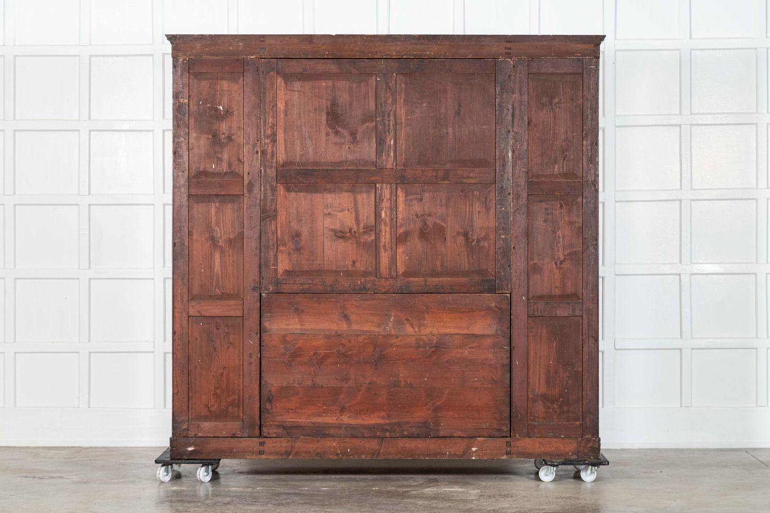 Large 19thC English Mahogany Breakfront Linen Press For Sale 15