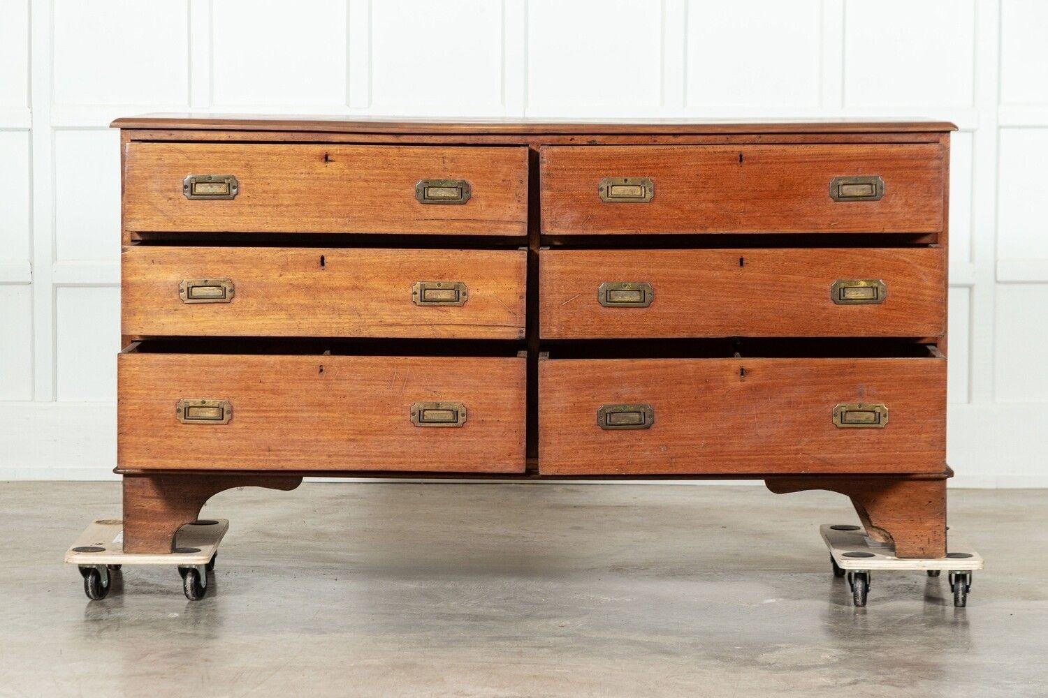 Large 19thC English Oak 6 Drawer Dresser Base For Sale 9