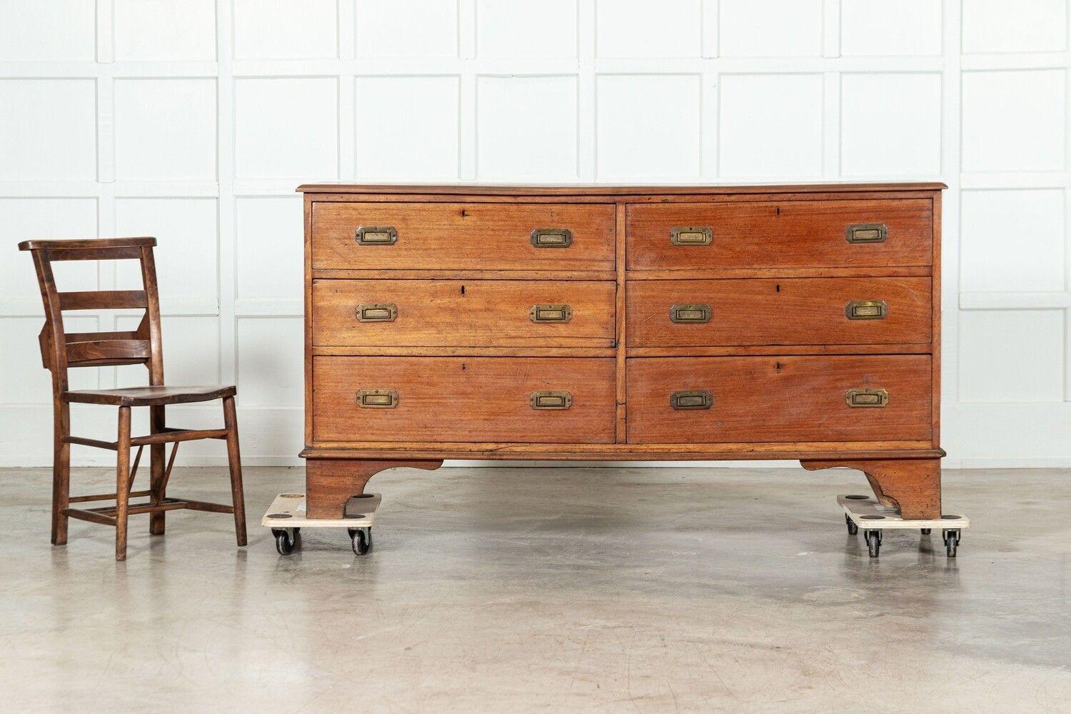 Large 19thC English Oak 6 Drawer Dresser Base For Sale 1