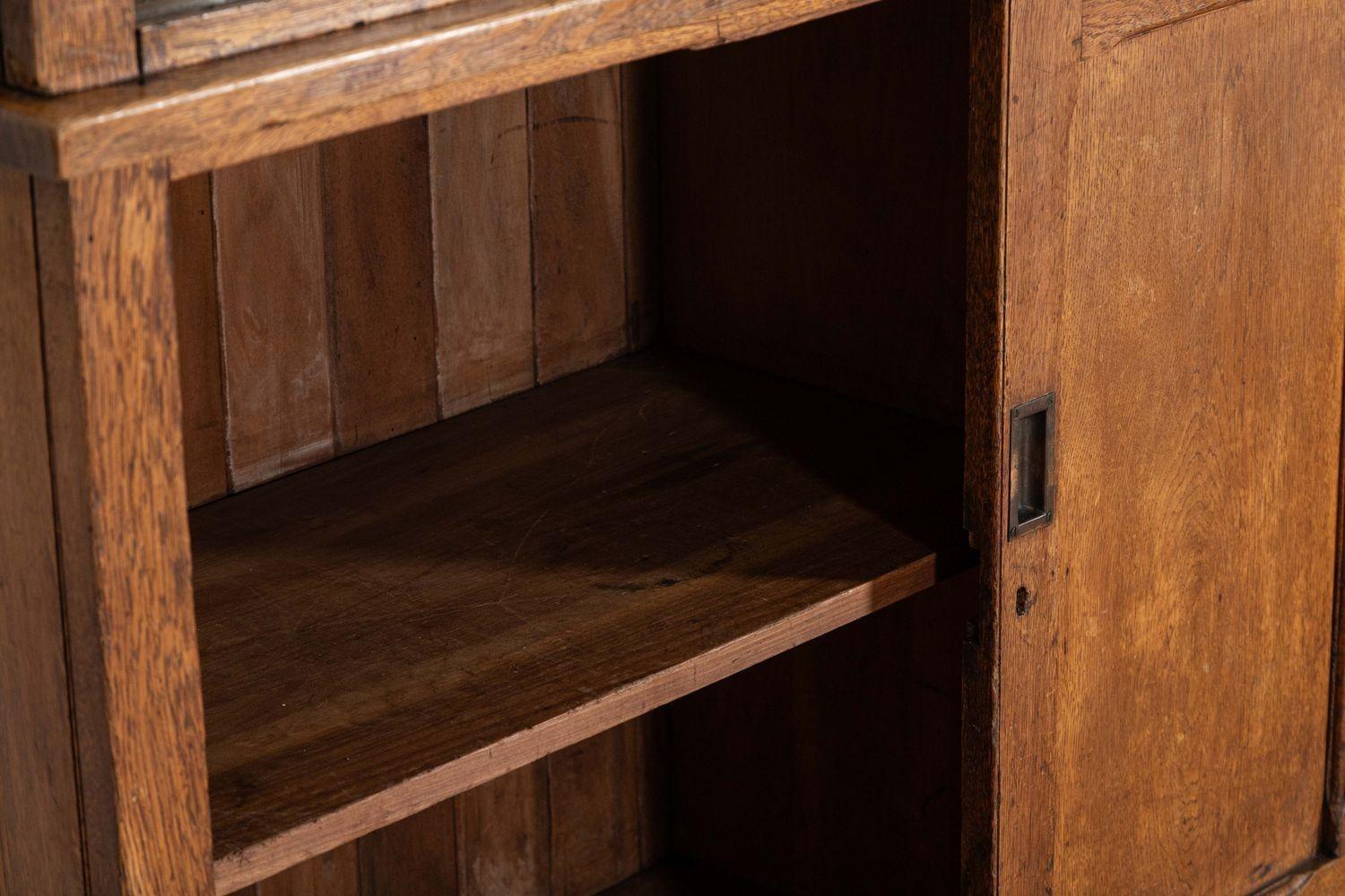 Grande mobile dispensa del XIX secolo in Oak Oak smaltato in vendita 8