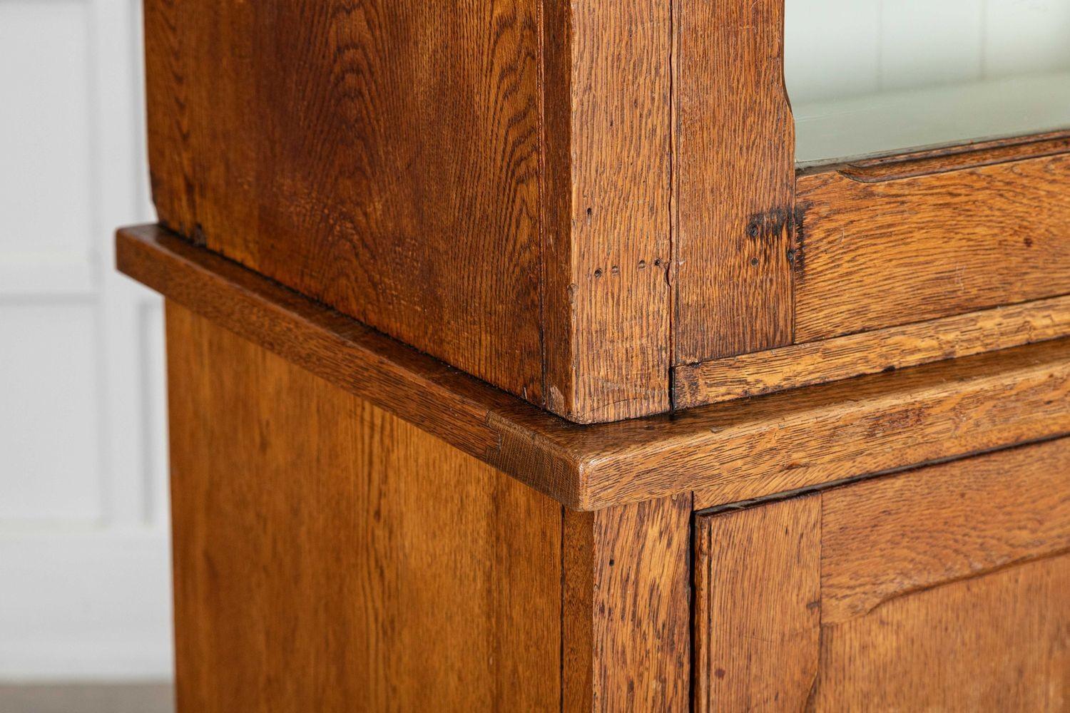 Grande mobile dispensa del XIX secolo in Oak Oak smaltato in vendita 9
