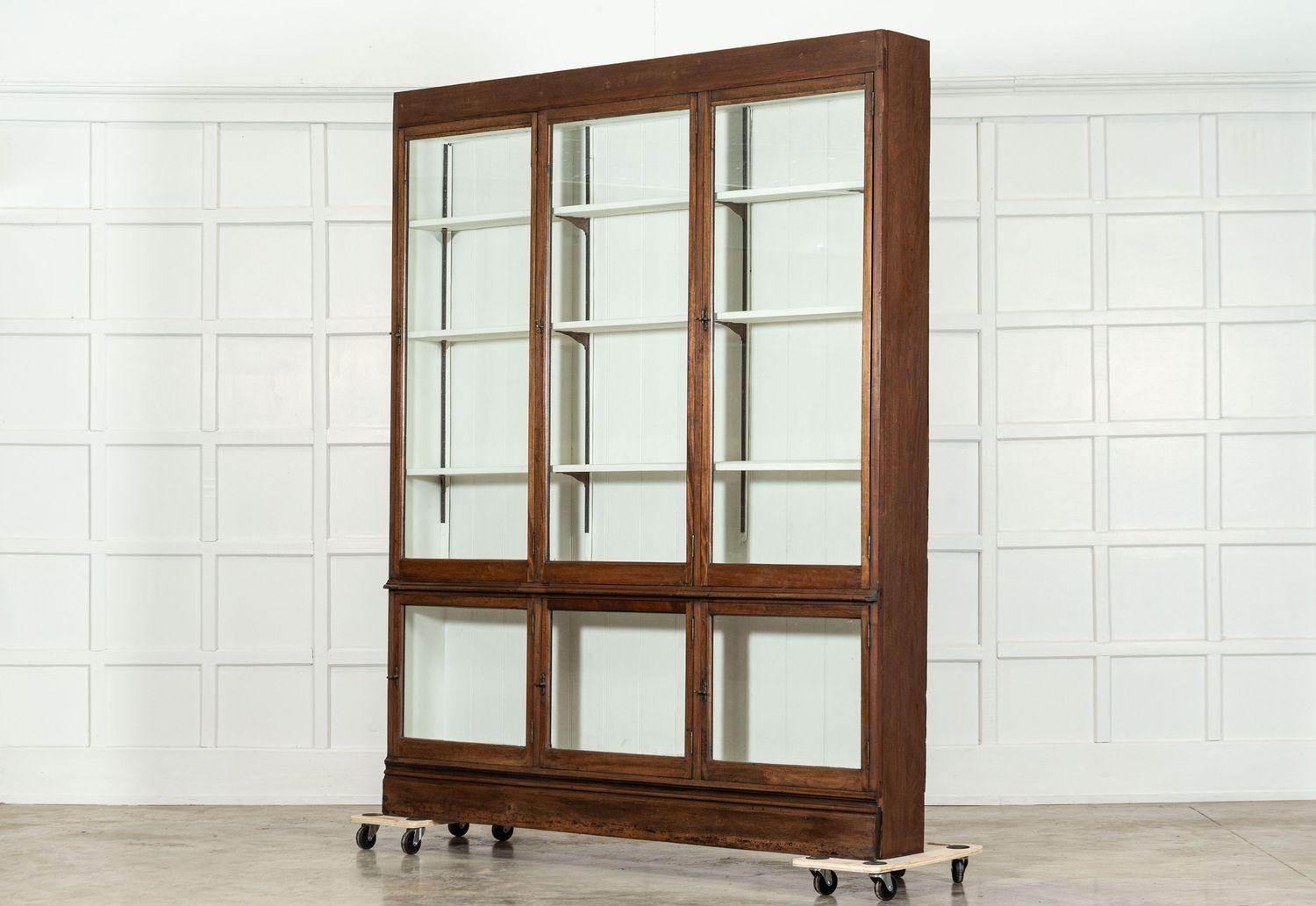 circa 1890
Large 19thC English Oak & Mahogany Glazed Bookcase Cabinet
sku 1789
W189 x D28 x H231 cm
Weight 88 kg