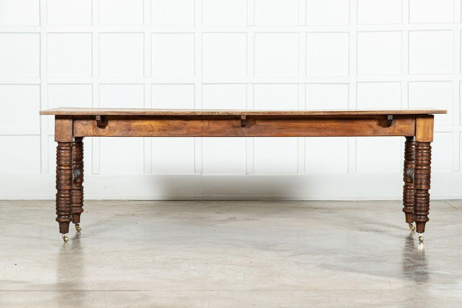 Large 19thC English Oak Table For Sale 8