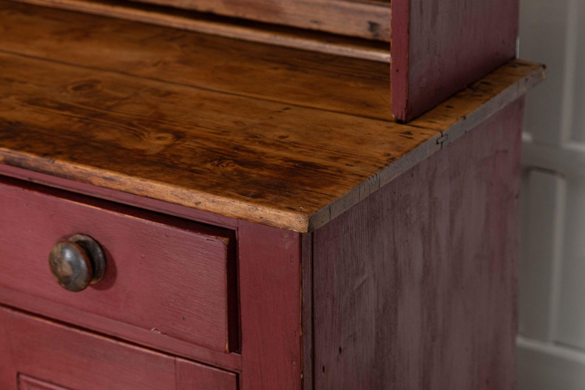 Grande cassettone inglese in pino dipinto del XIX secolo in vendita 6