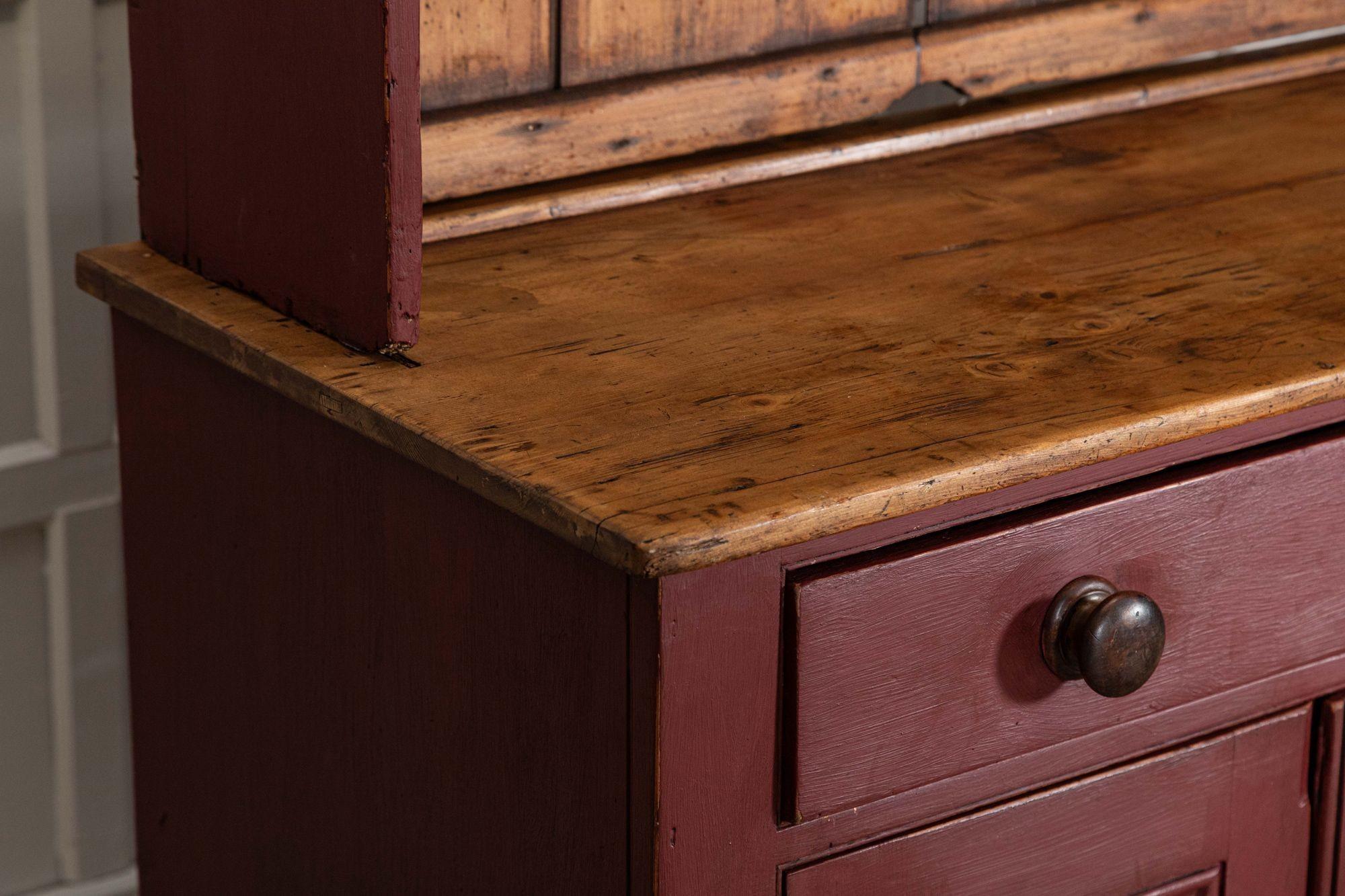 Grande cassettone inglese in pino dipinto del XIX secolo in vendita 8