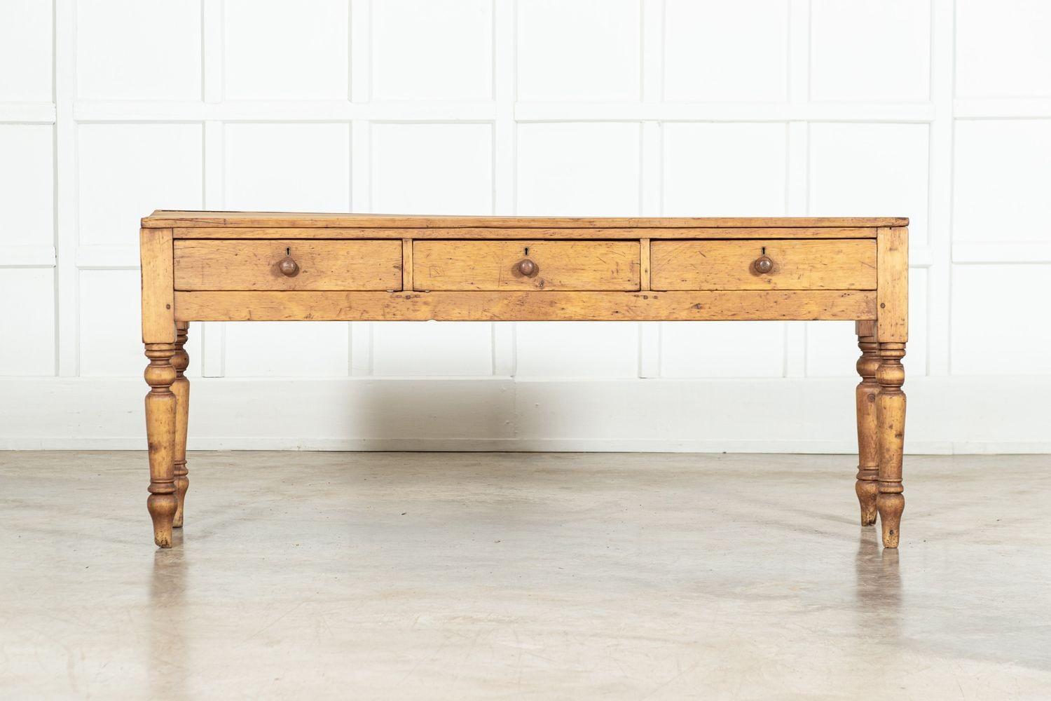 Large 19thC English Pine Dresser Base / Console 3