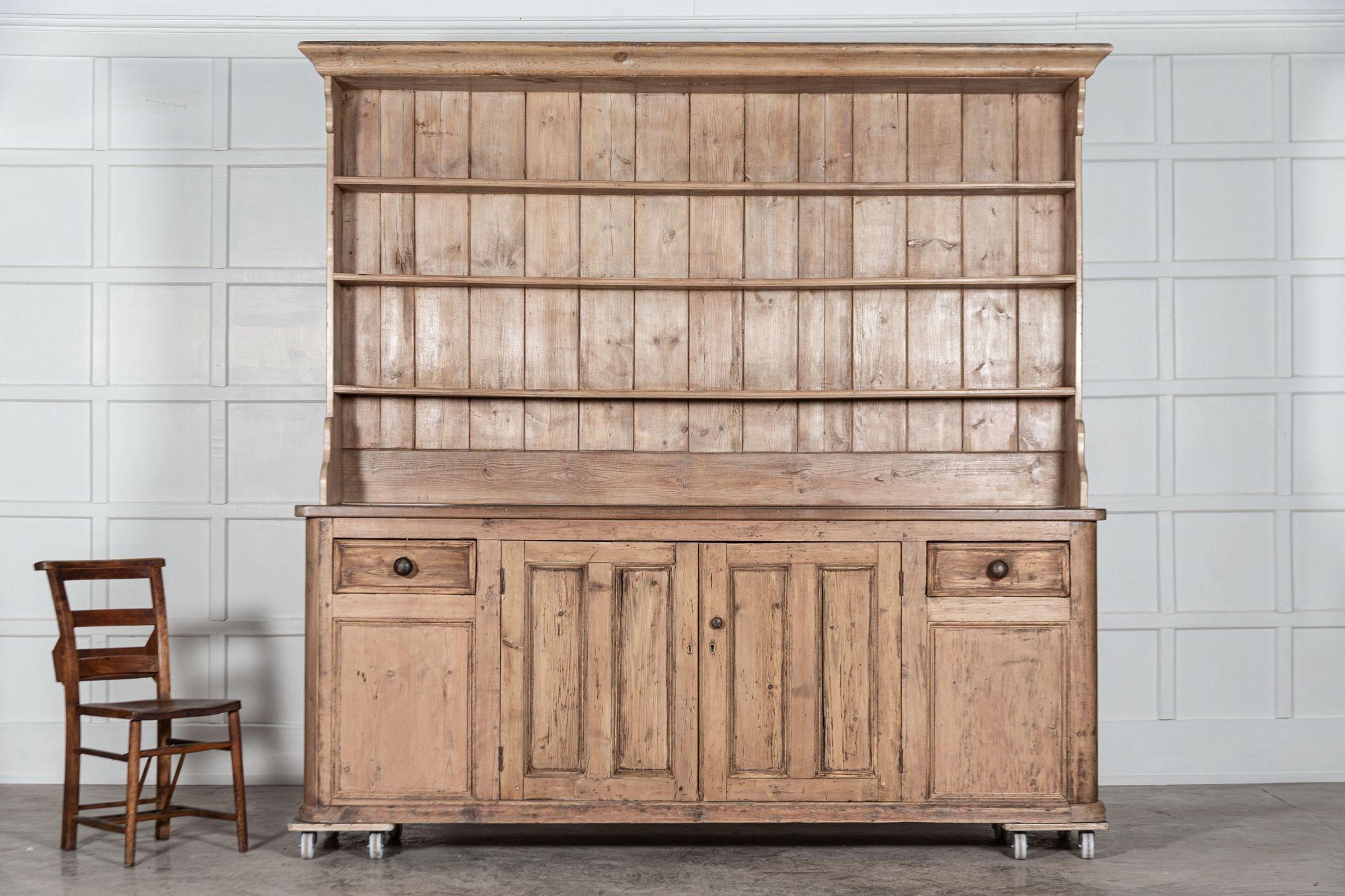 Large 19th Century English Pine Dresser 1