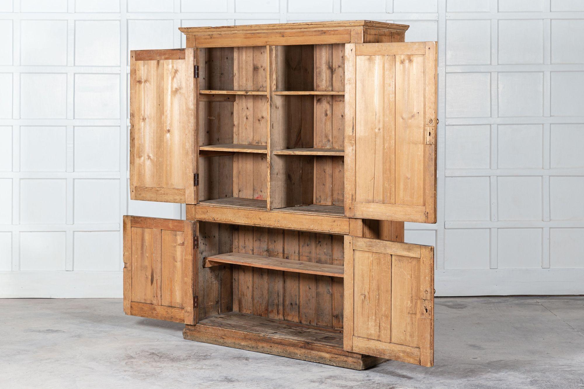 Large 19thC English Pine Housekeepers Cupboard For Sale 3