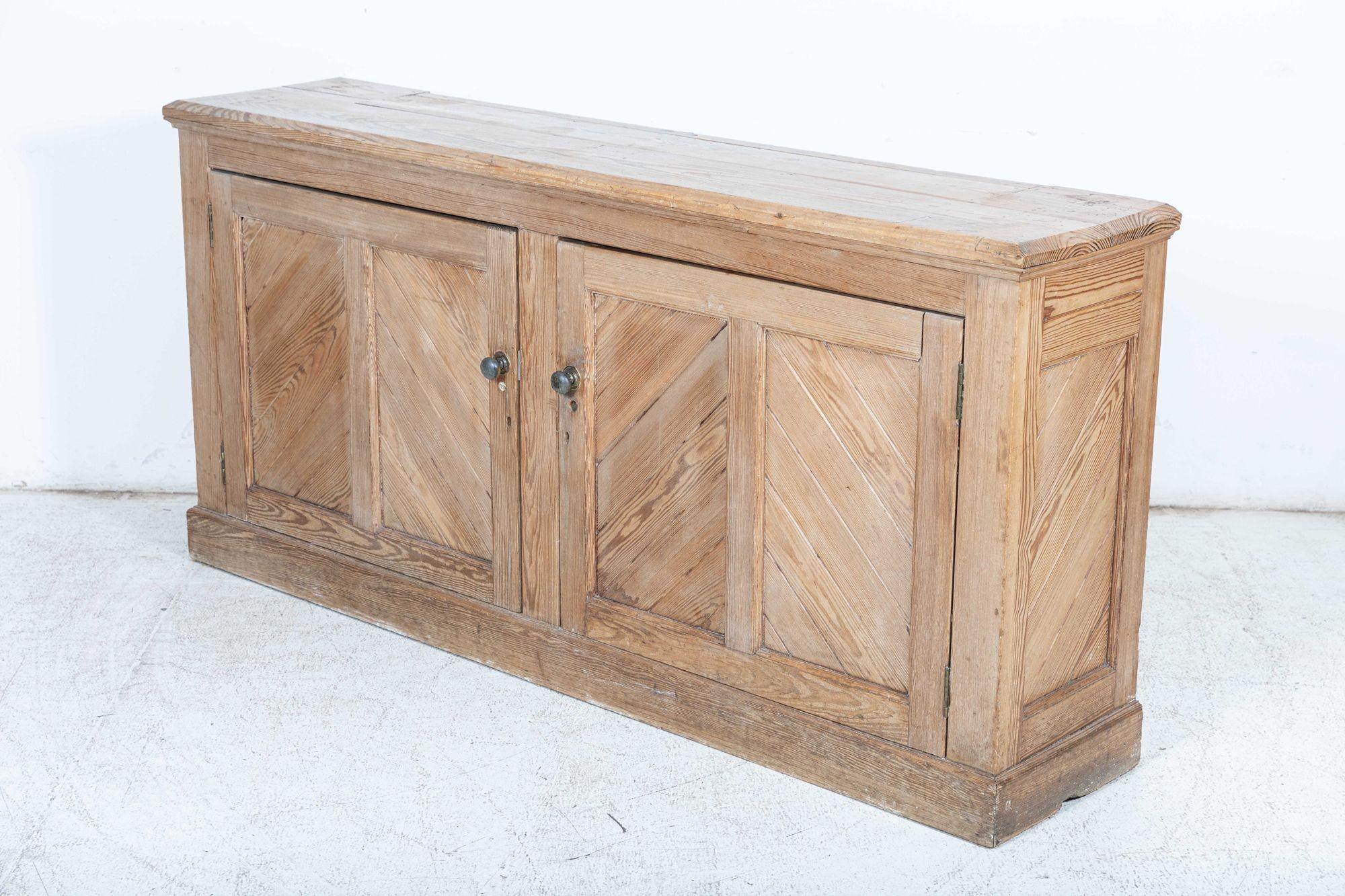 Large 19th C English Pine Paneled Dresser Base In Good Condition In Staffordshire, GB