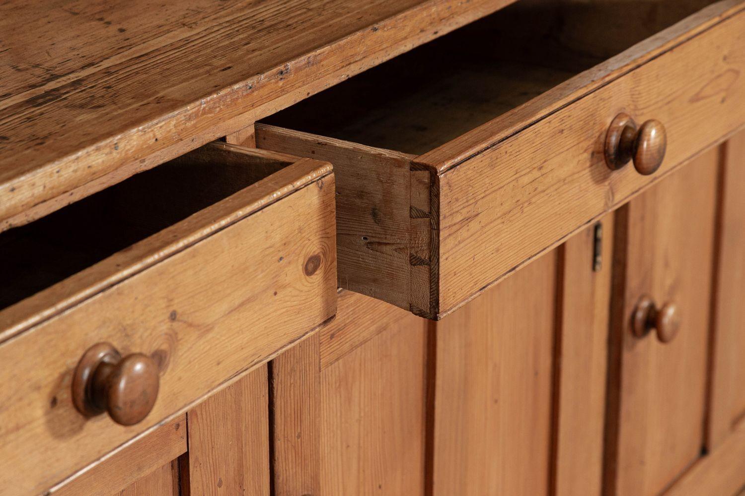 Large 19thC English Pine Waterfall Dresser For Sale 5