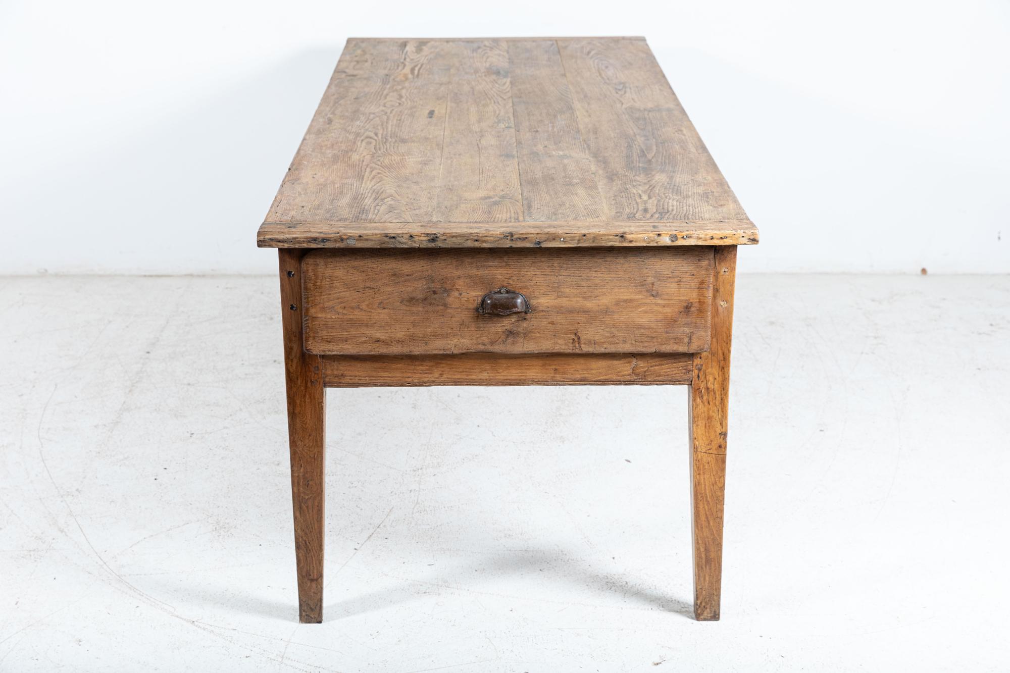 Orme Grande table de réfectoire en orme français du 19e siècle en vente