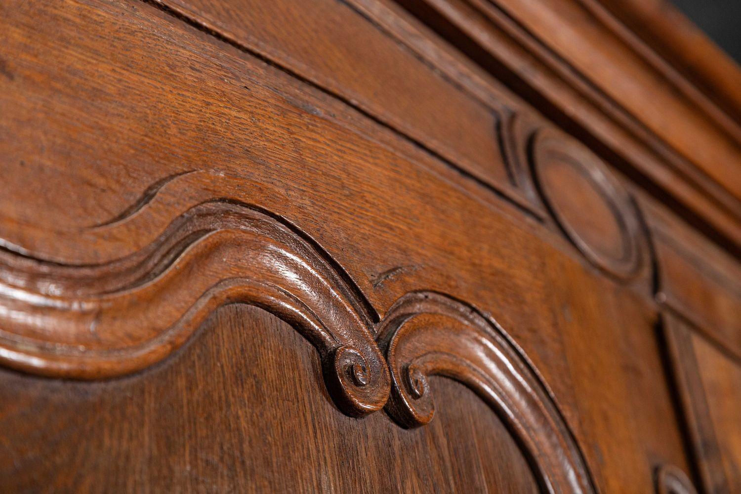 Large 19thC French Oak Armoire For Sale 8