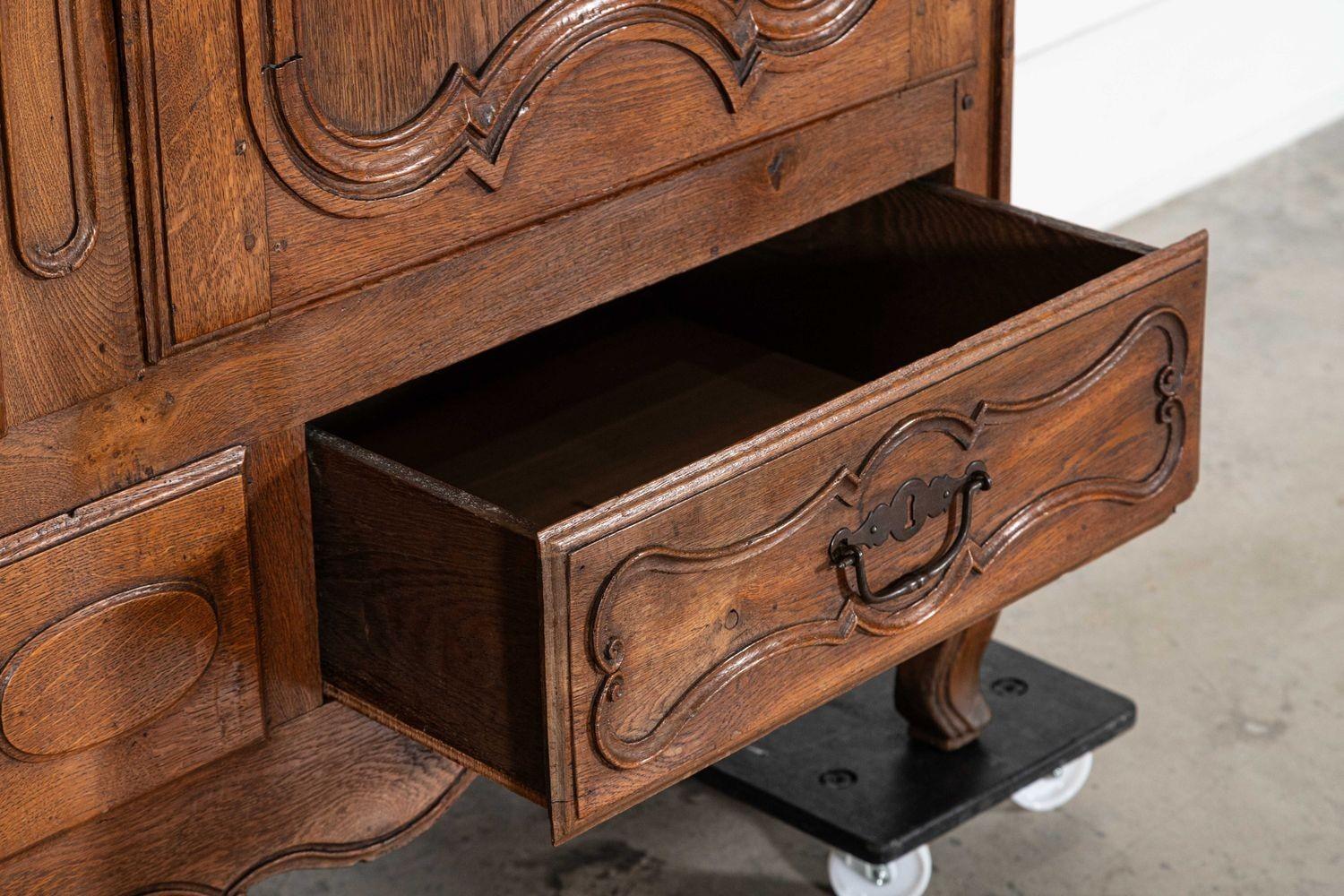 Large 19thC French Oak Armoire For Sale 12
