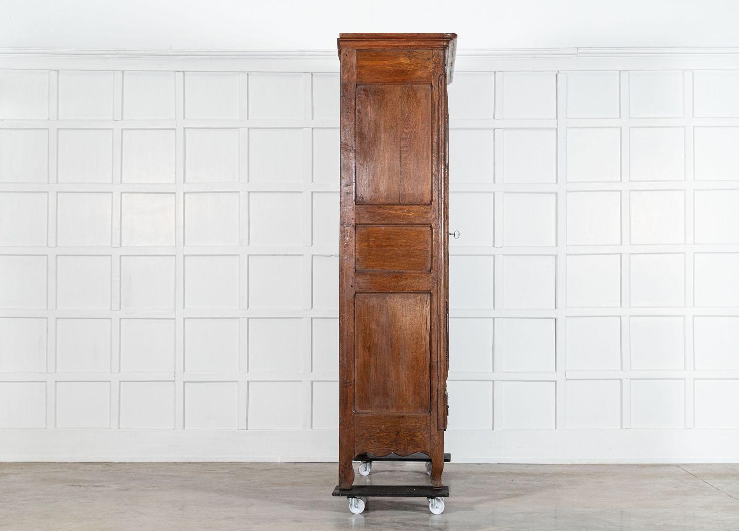 Large 19thC French Oak Armoire For Sale 3