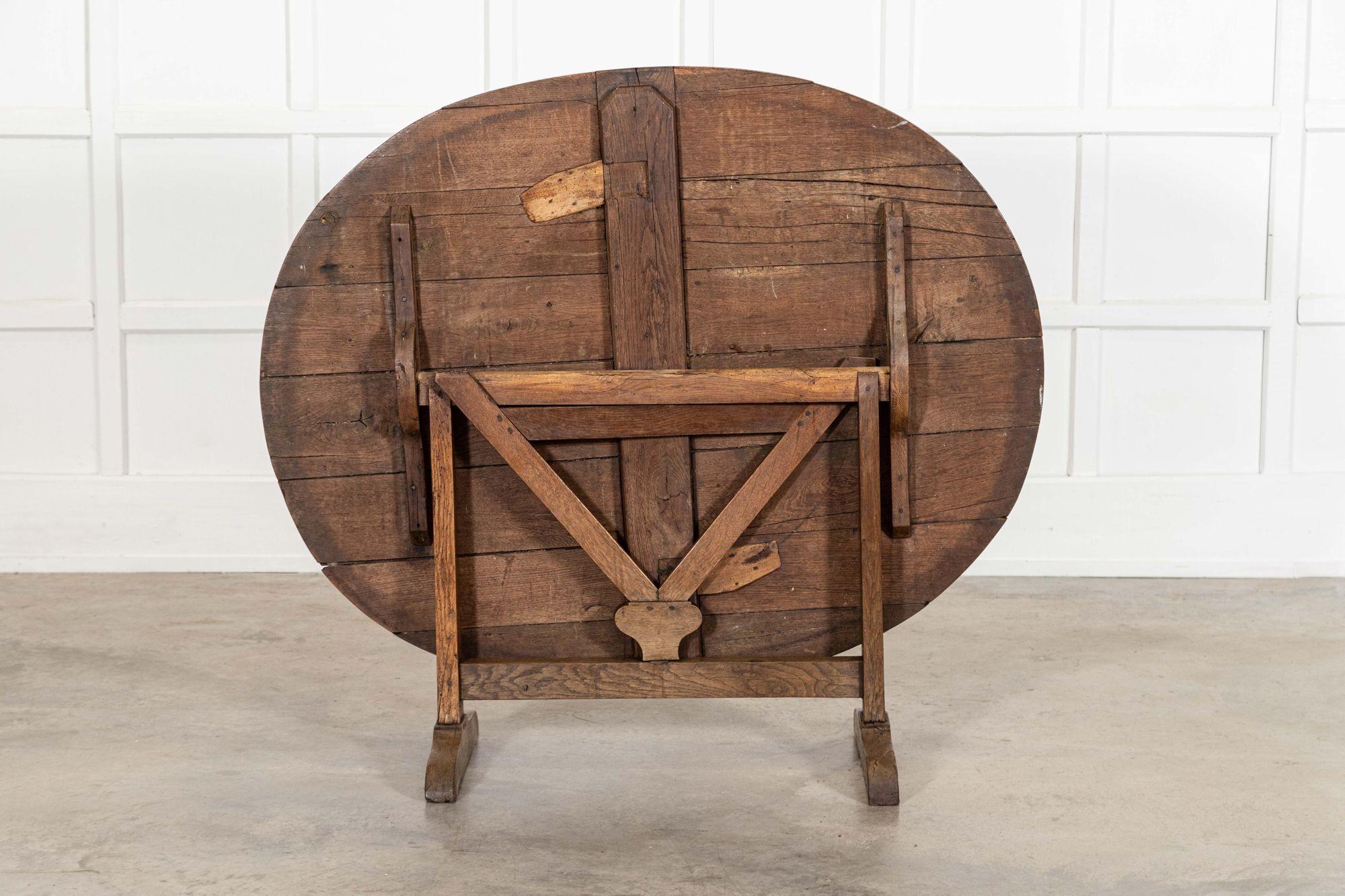 Quercia Grande tavolo Vendange in Oak francese del XIX secolo in vendita