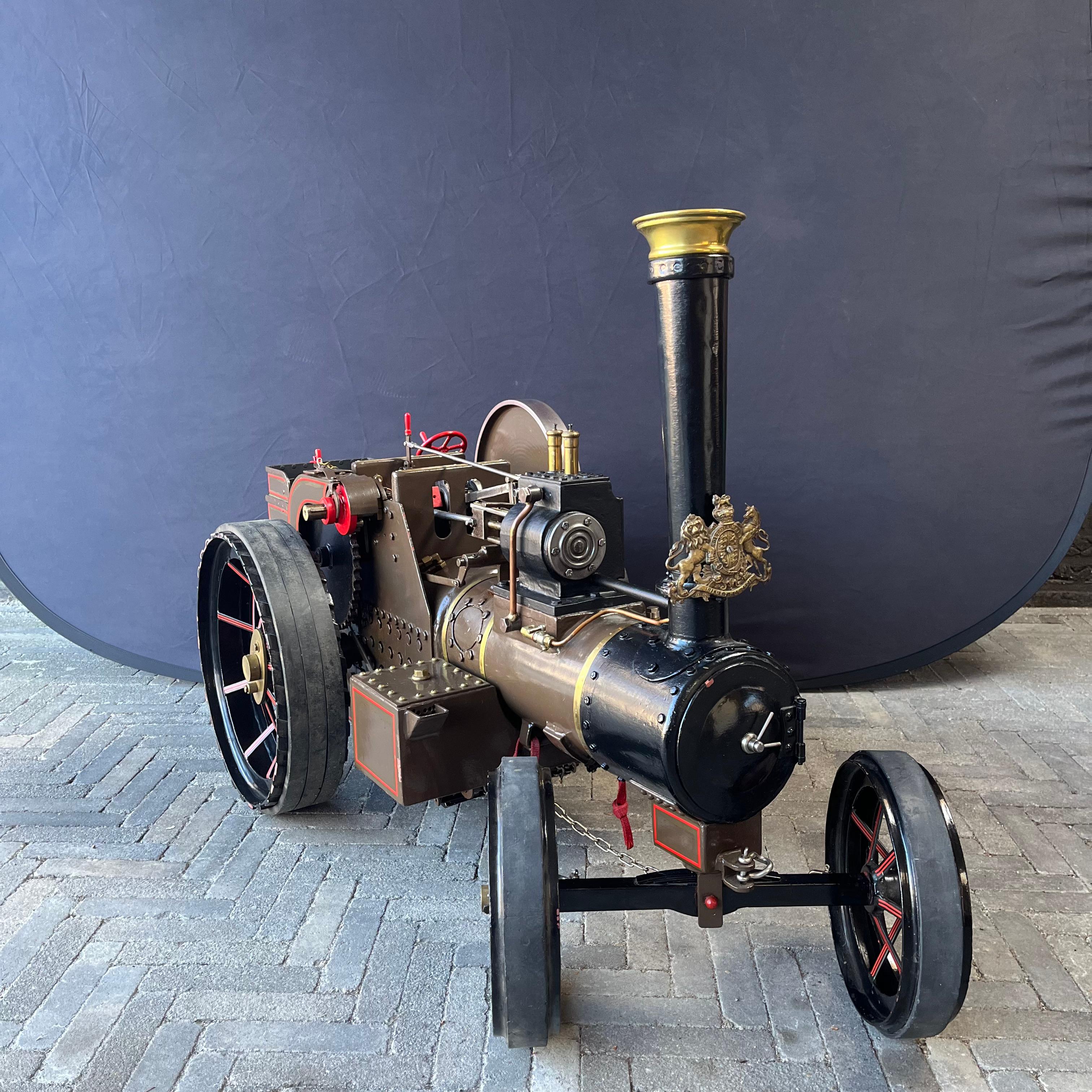 Large Live Steam Traction Engine In Fair Condition For Sale In Eindhoven, NL