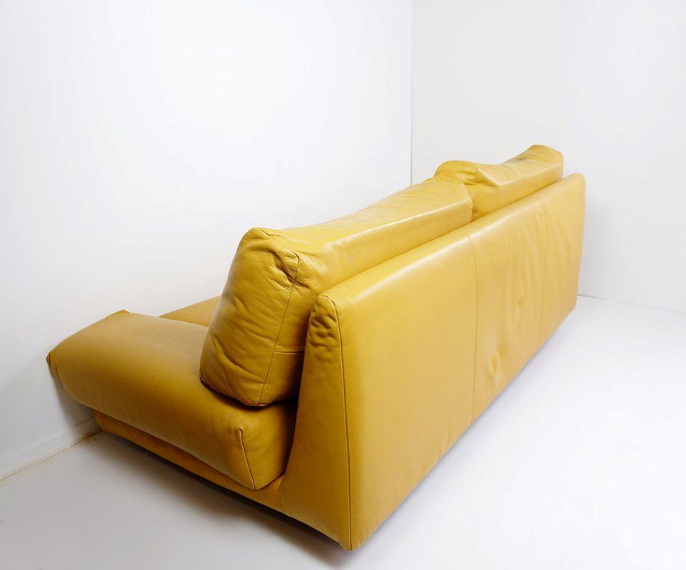 Large 2 seater leather 