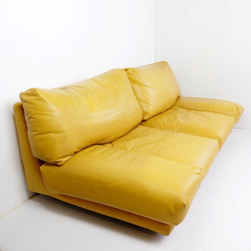 Large 2 seater leather 