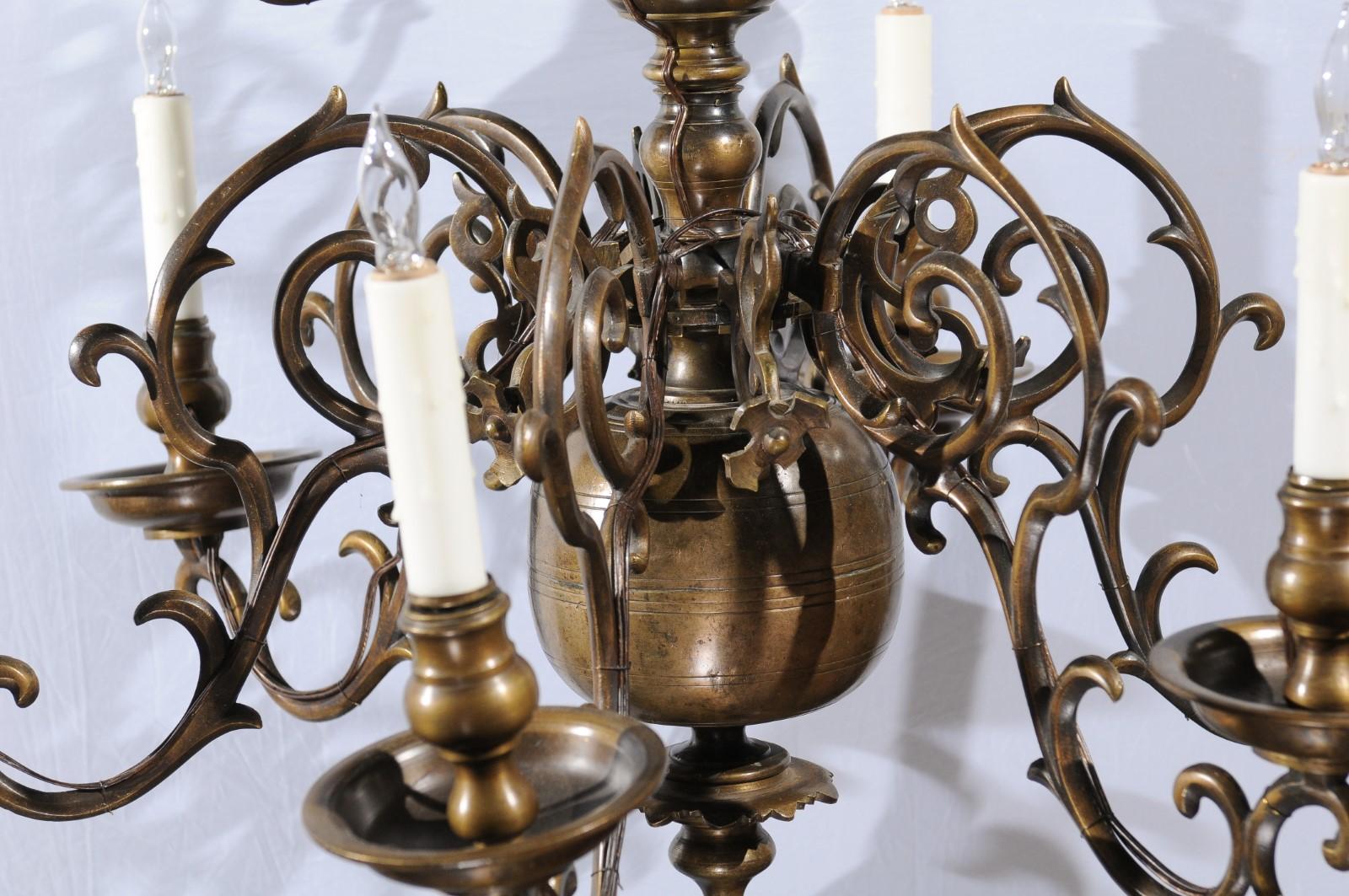 Large 2-Tier Dutch Brass Chandelier with 12 Lights, 18th Century For Sale 6