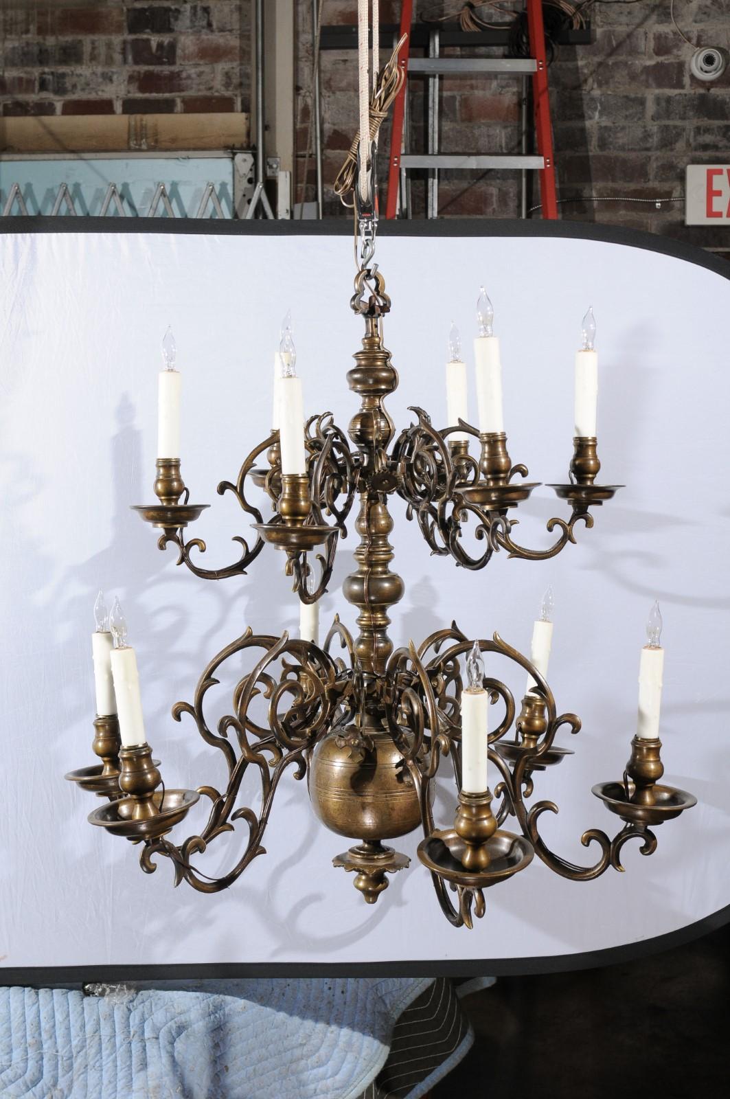 Large 2-Tier Dutch Brass Chandelier with 12 Lights, 18th Century For Sale 10