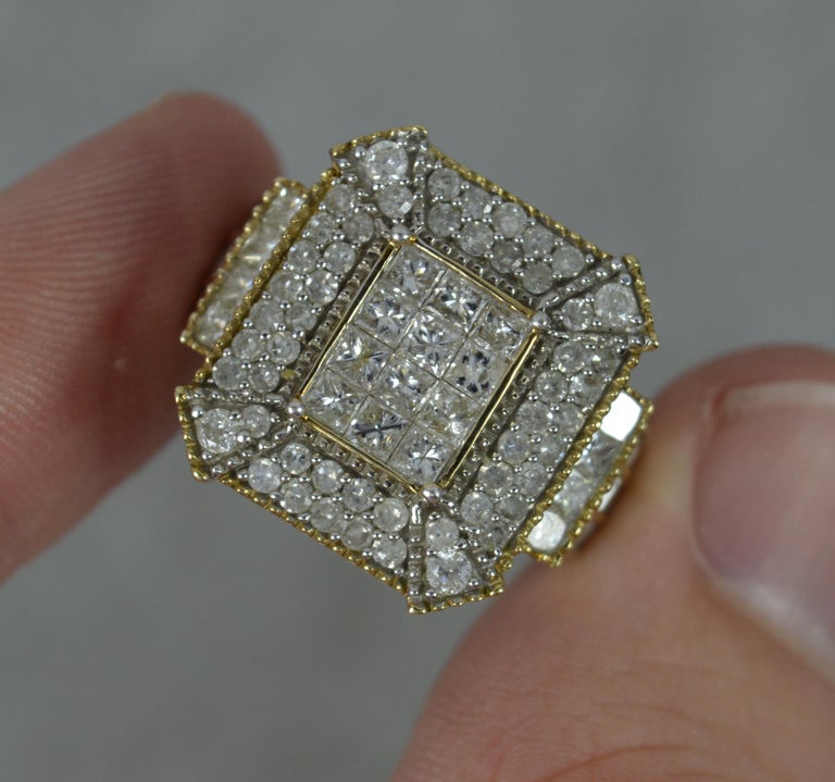 Large 2.00ct Diamond 9ct Gold Cluster Bling Ring 6