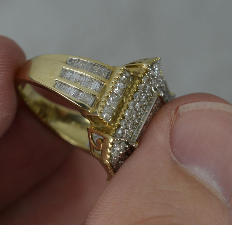 Large 2.00ct Diamond 9ct Gold Cluster Bling Ring 3