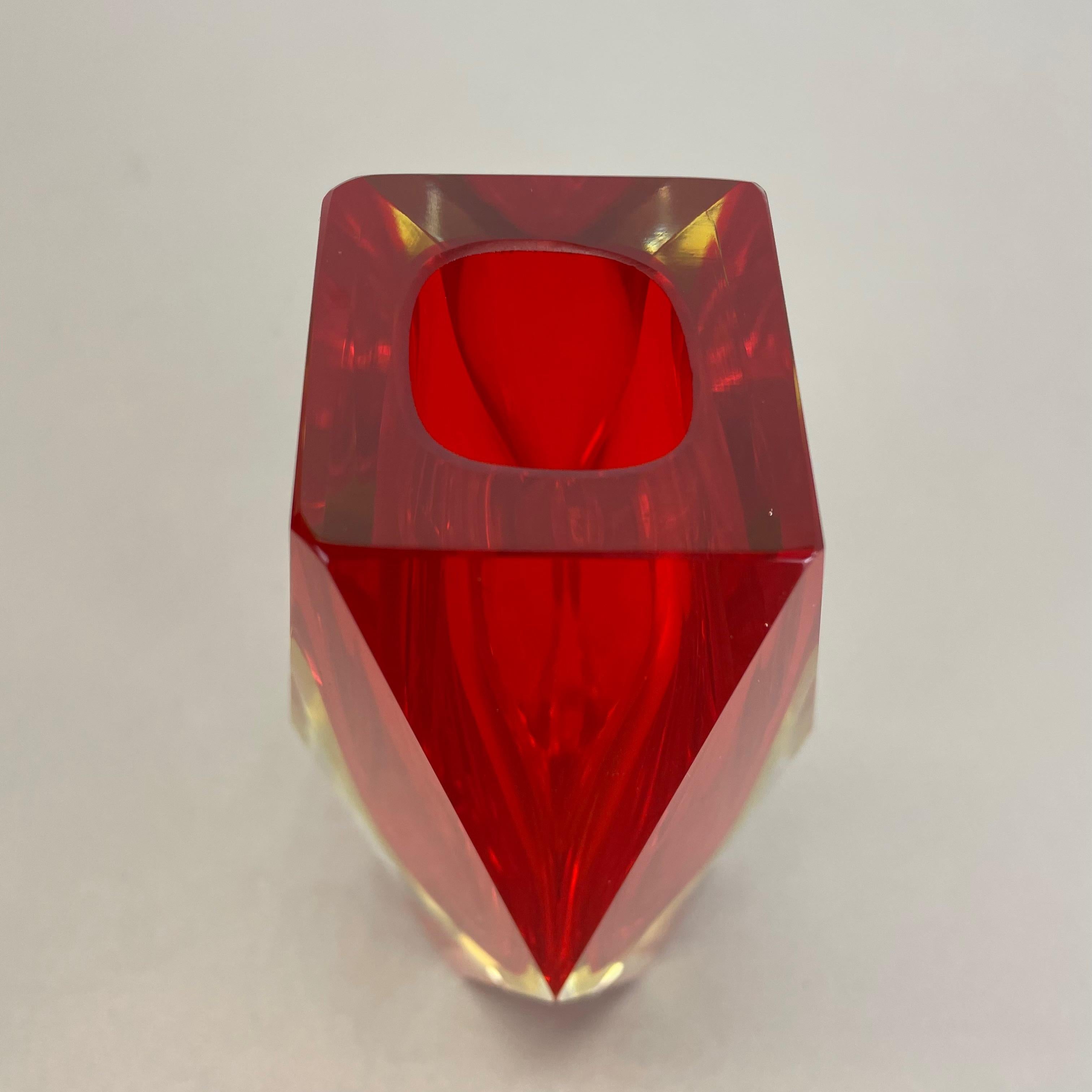 Grand vase Sommerso en verre de Murano rouge attribué à Flavio Poli, Italie 1970 en vente 2