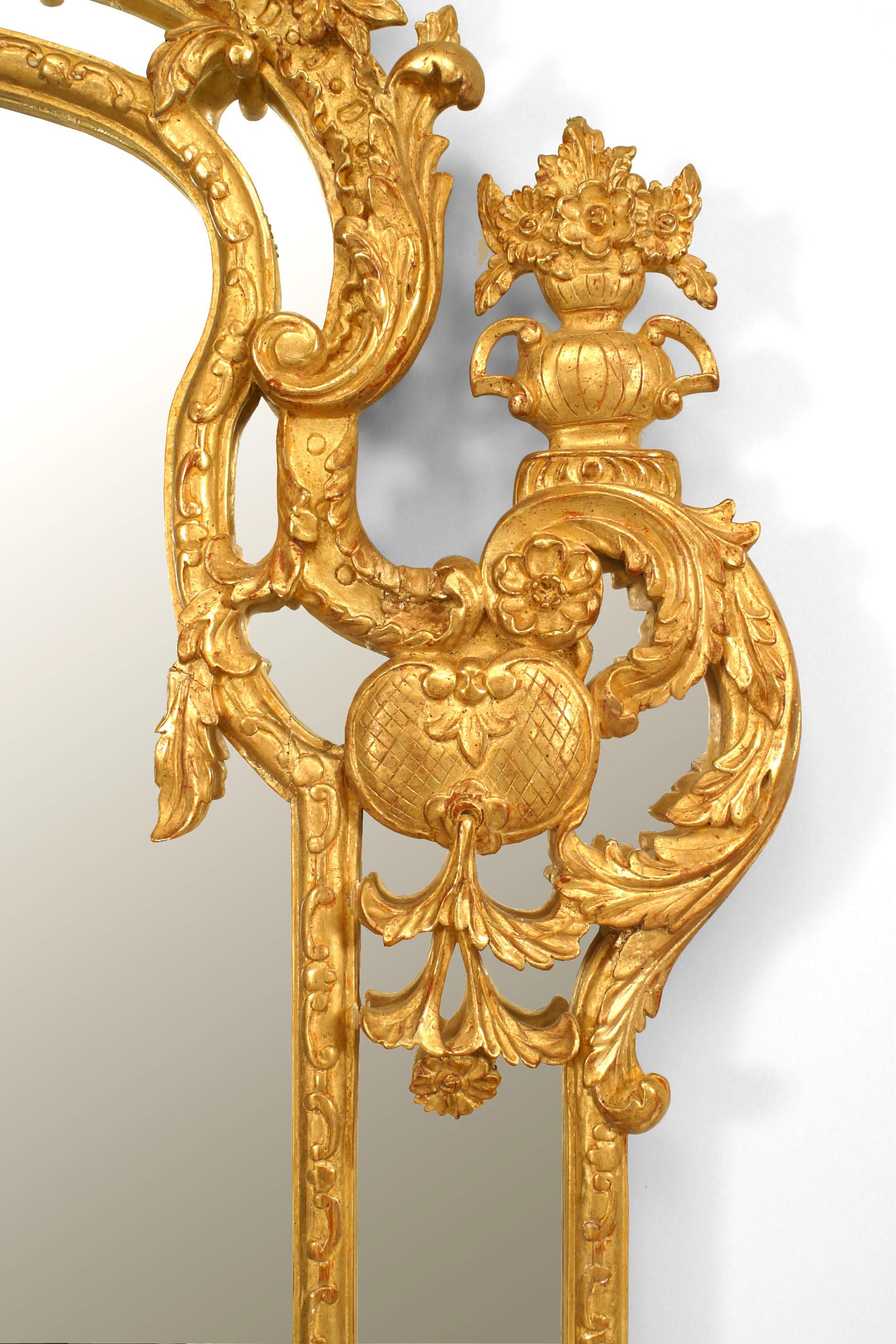 Französisch Regency-Stil geschnitzt Giltwood Wandspiegel (Régence) im Angebot