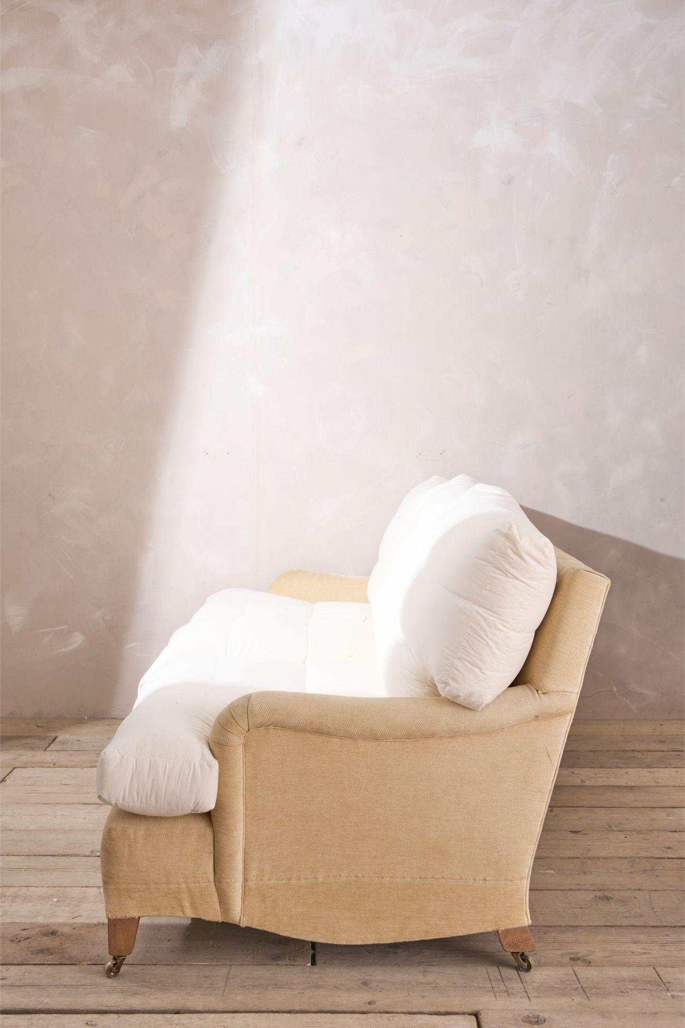 Large 20th century 3 seater sofa in Howard and sons style 1