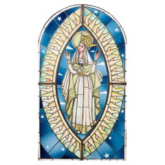 Gran vidriera religiosa arqueada del siglo XX