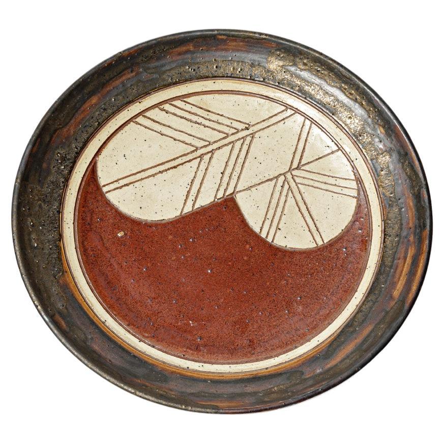 Grande assiette en céramique abstraite noire et rouge du 20ème siècle par tournesol, 40 cm en vente