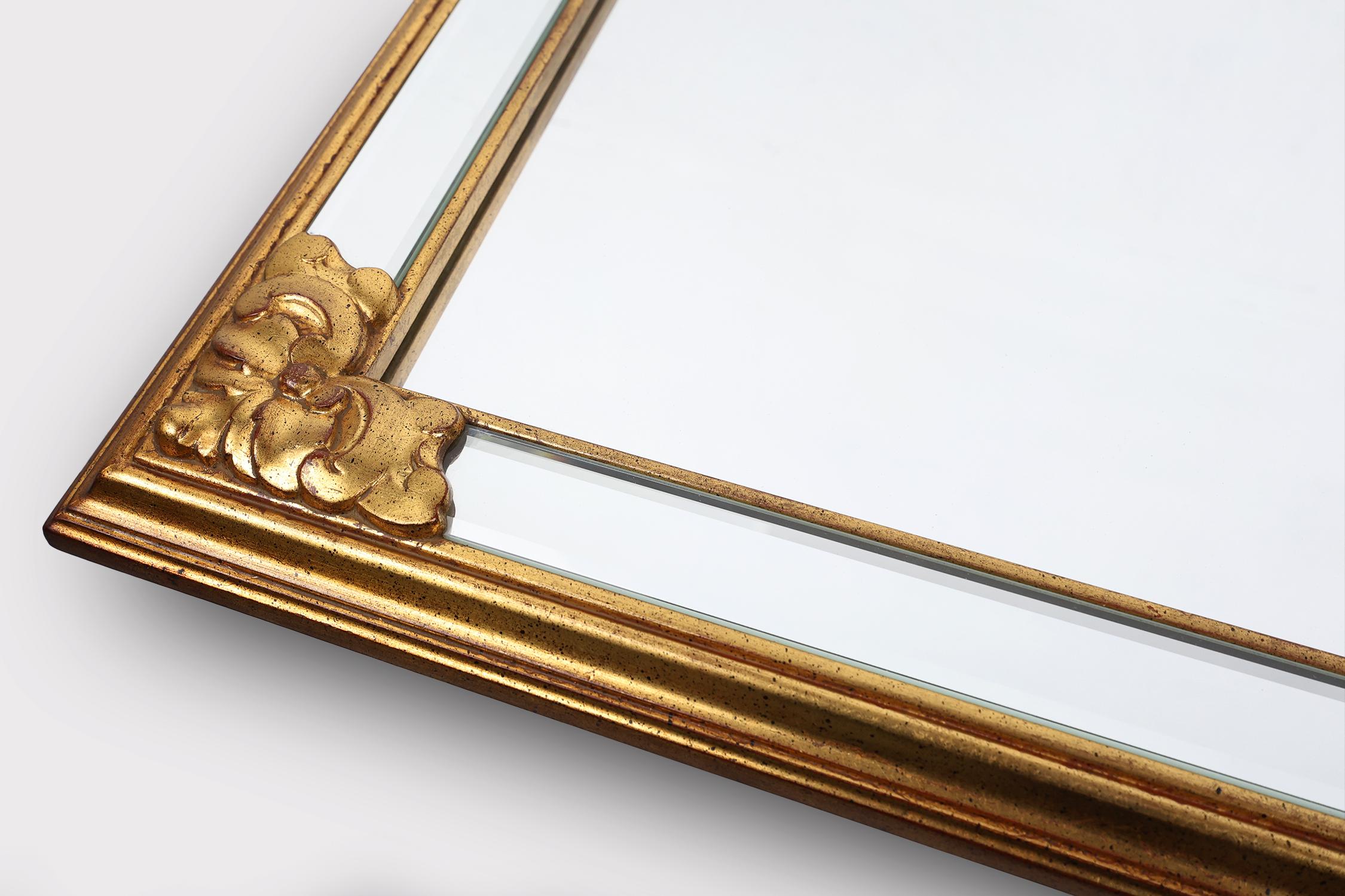 Gran espejo decorativo dorado Vintage del siglo XX, Bélgica Moderno de mediados de siglo en venta
