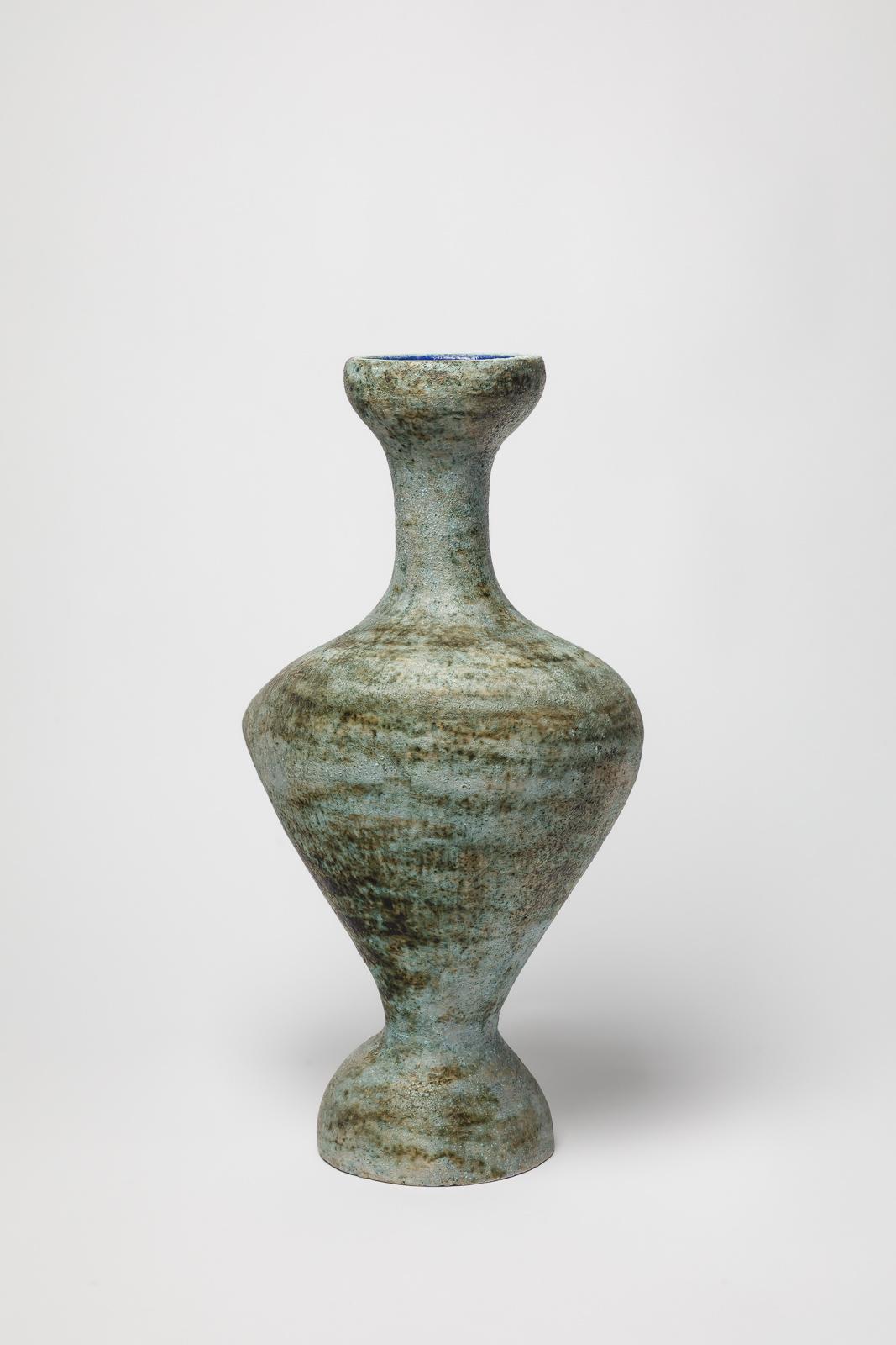 Mid-Century moderno Large 20th century design blue green bird free form ceramic vase by Cl Vilbert in vendita