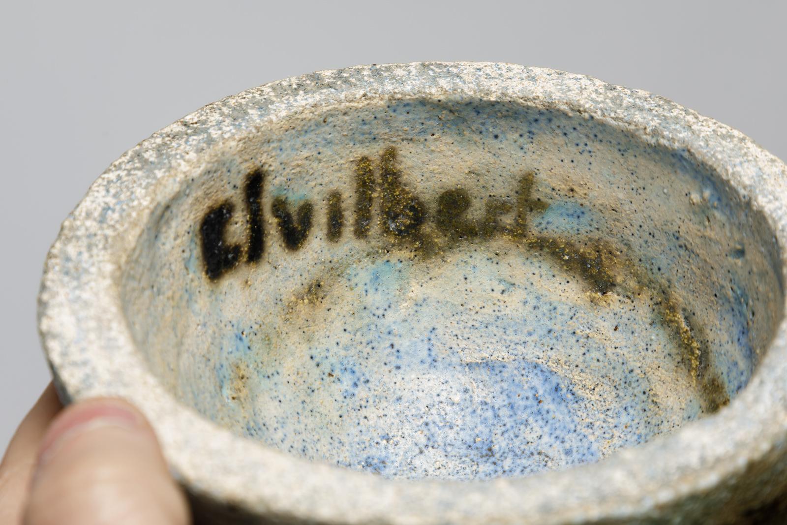 Large 20th century design blue green bird free form ceramic vase by Cl Vilbert in vendita 2