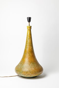 Grande lampada da tavolo in ceramica colorata di design del XX secolo di Bernard Buffat 57 cm