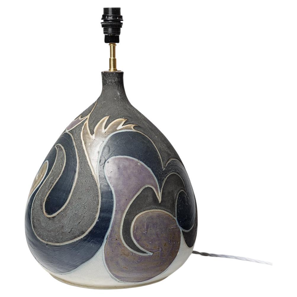 grande lampe à poser design du 20TH CENTURY DESIGN en céramique blanche et violette de Georges Martin en vente