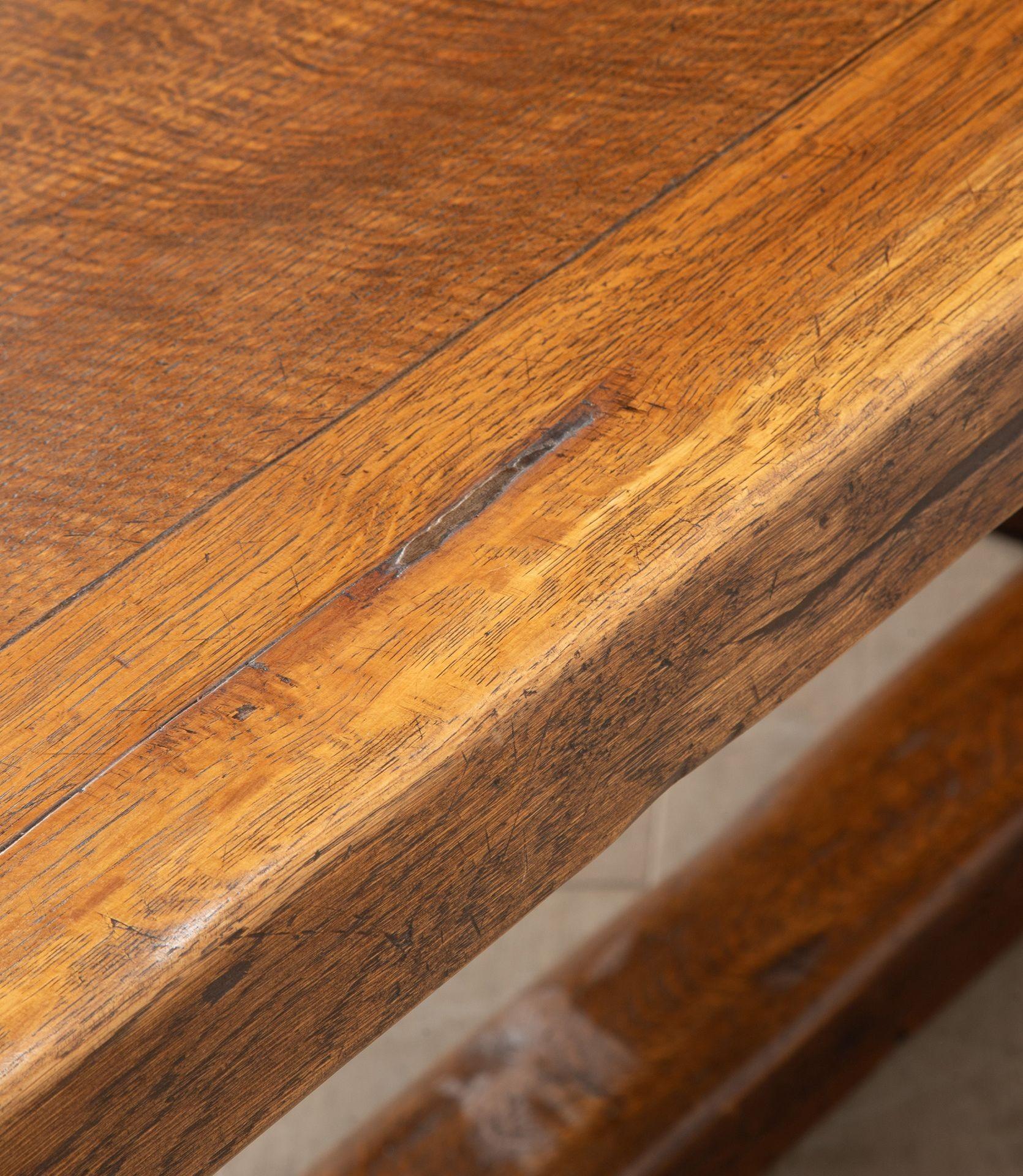 Grande table de réfectoire en Oak français du 20ème siècle en vente 1