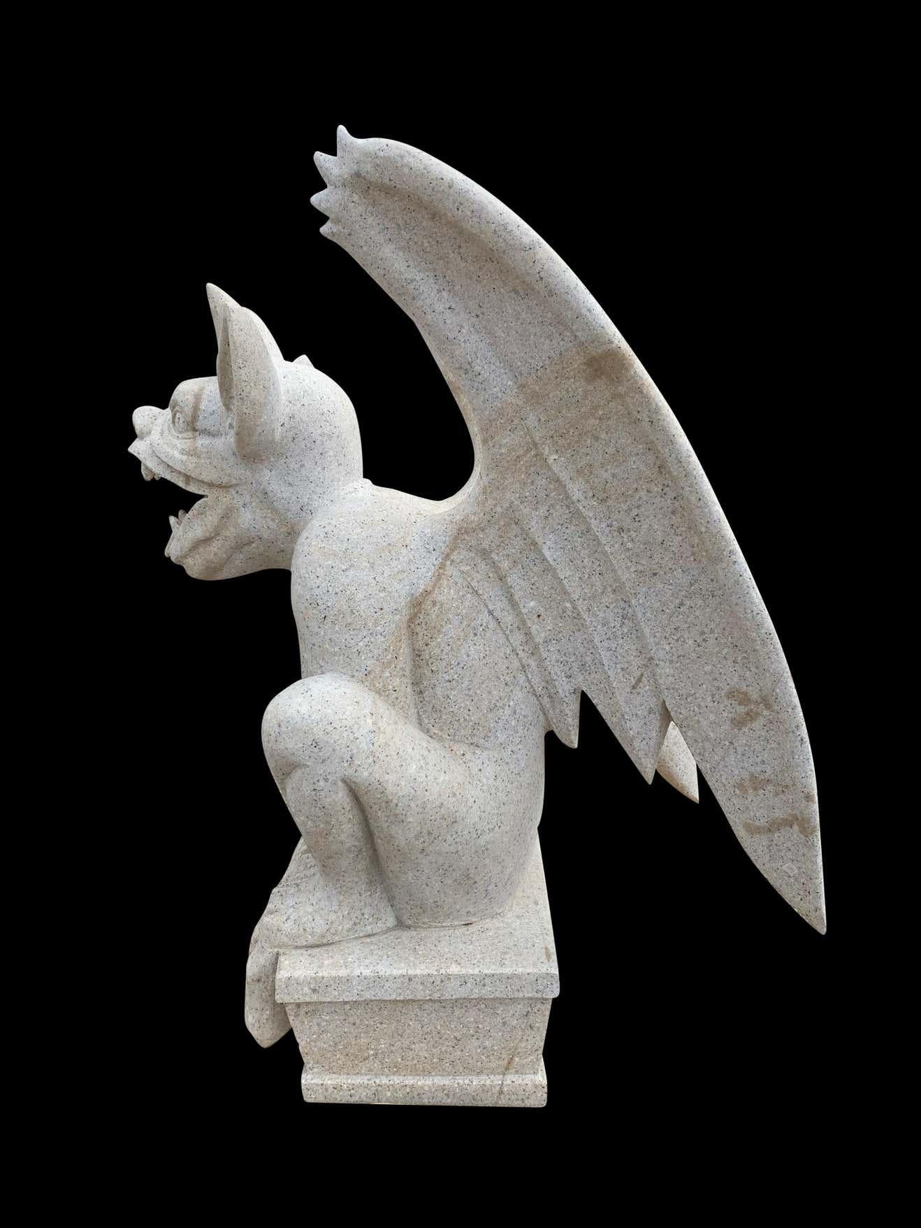 Granito Grande gargoyle in granito del XX secolo in vendita