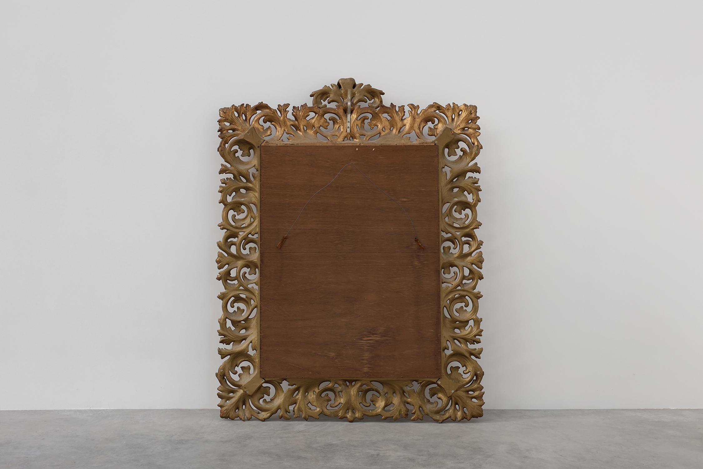 Large 20th Century Italian Baroque style richly decorated wall mirror For Sale 6