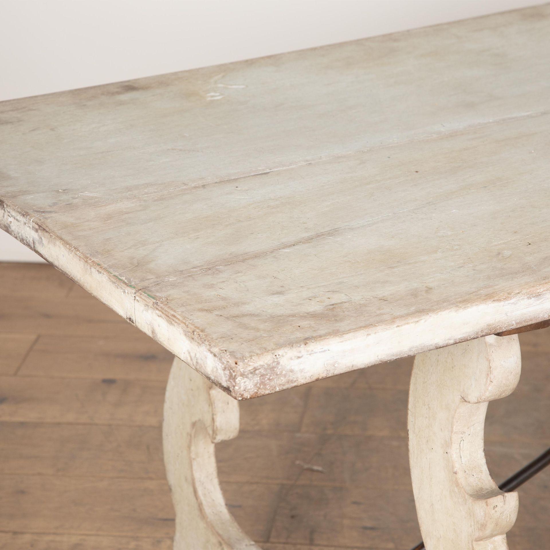 Large 20th Century Italian Dining Table For Sale 1
