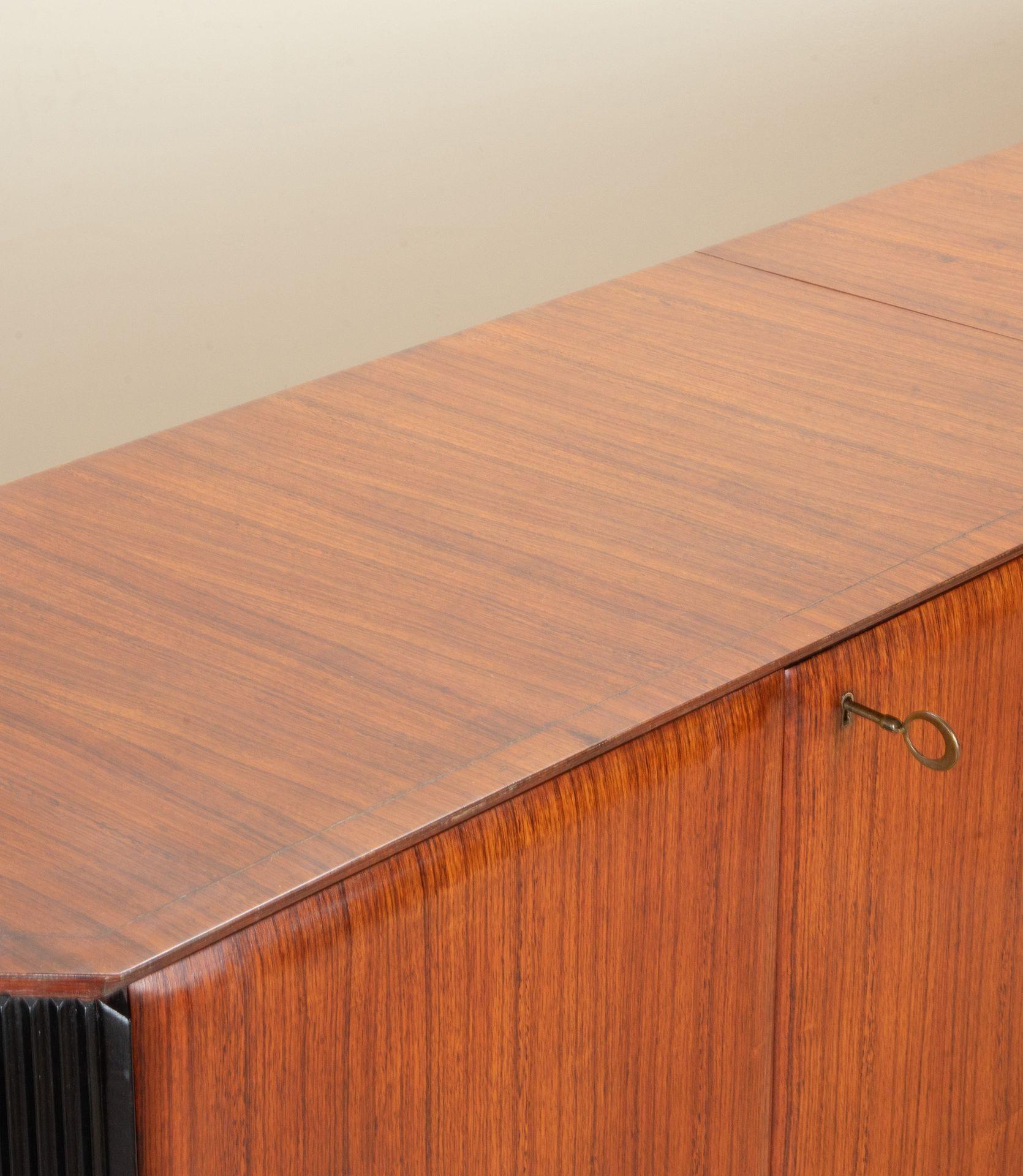 Large 20th Century Italian Sideboard by Dassi For Sale 2