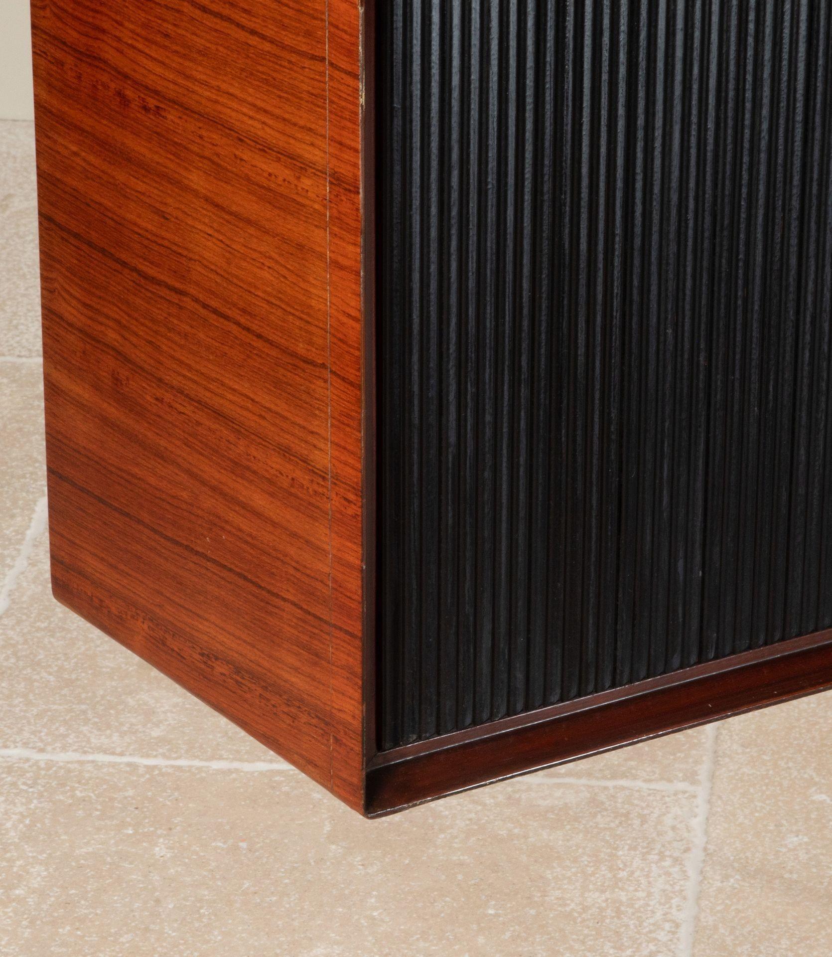 Large 20th Century Italian Sideboard by Dassi For Sale 3